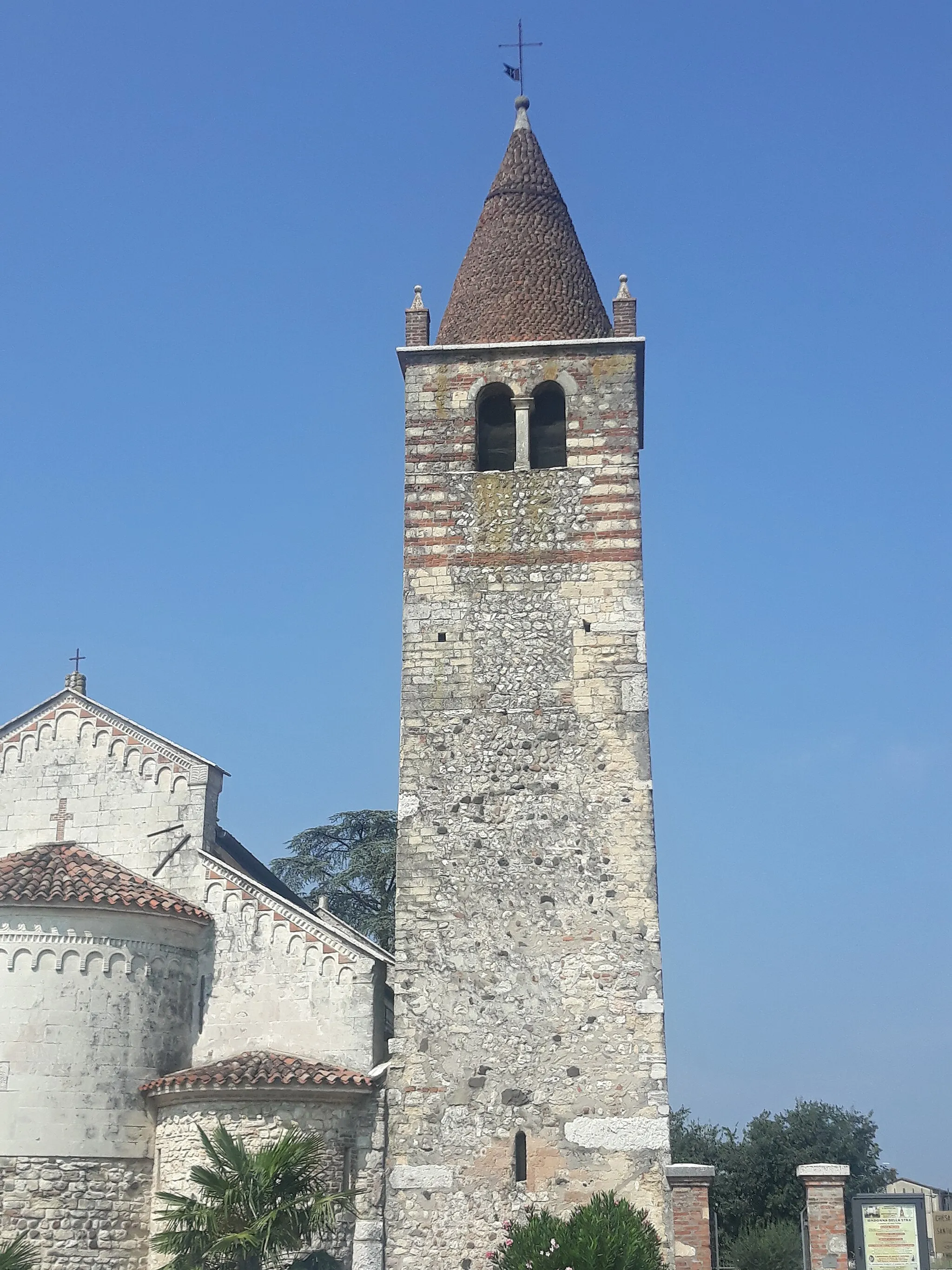 Photo showing: Chiesa della Madonna della Strà a Belfiore (provincia di Verona), o chiesa di san Michele