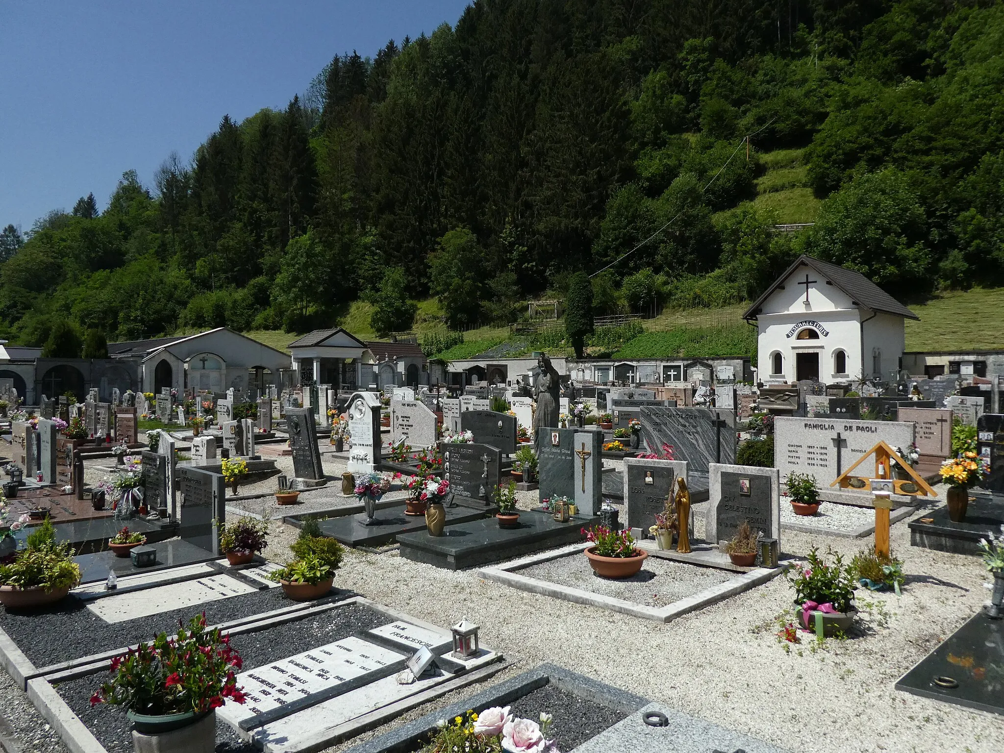 Photo showing: Cemetery of Pieve (Primiero San Martino di Castrozza, Trentino, Italy)