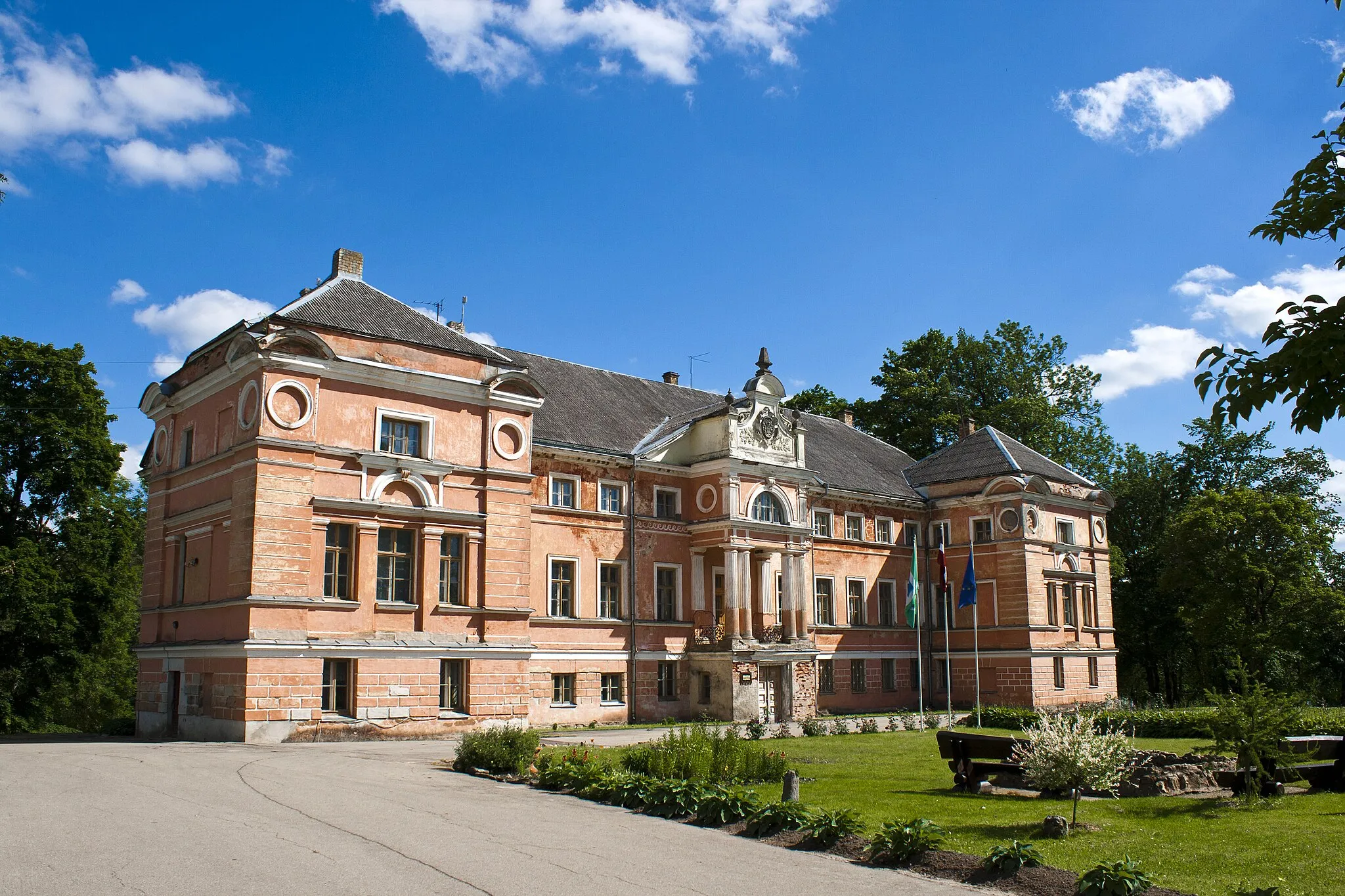 Photo showing: Remte Manor