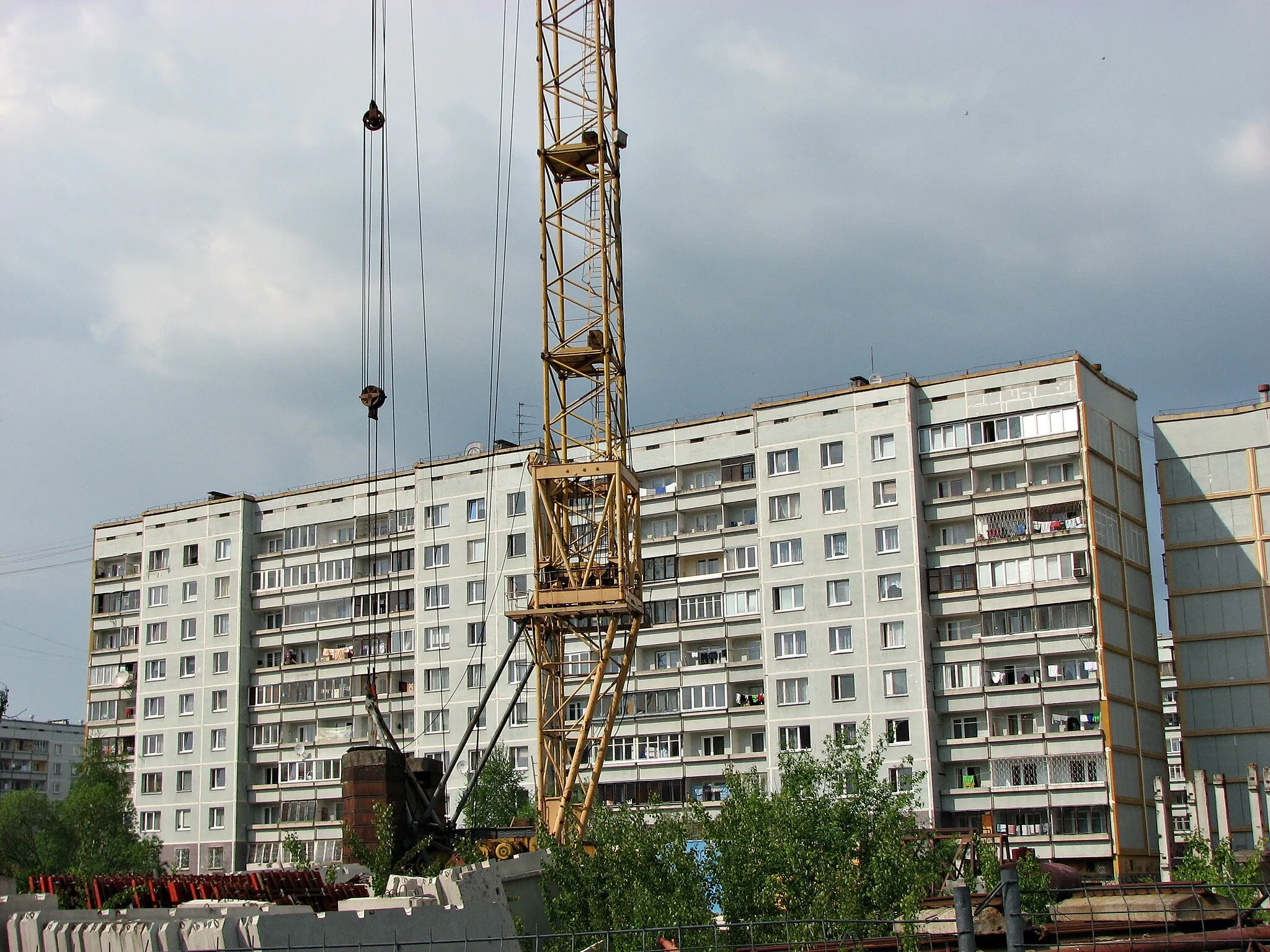 Photo showing: Ziepniekkalns, Zemgale Suburb, Riga, Latvia