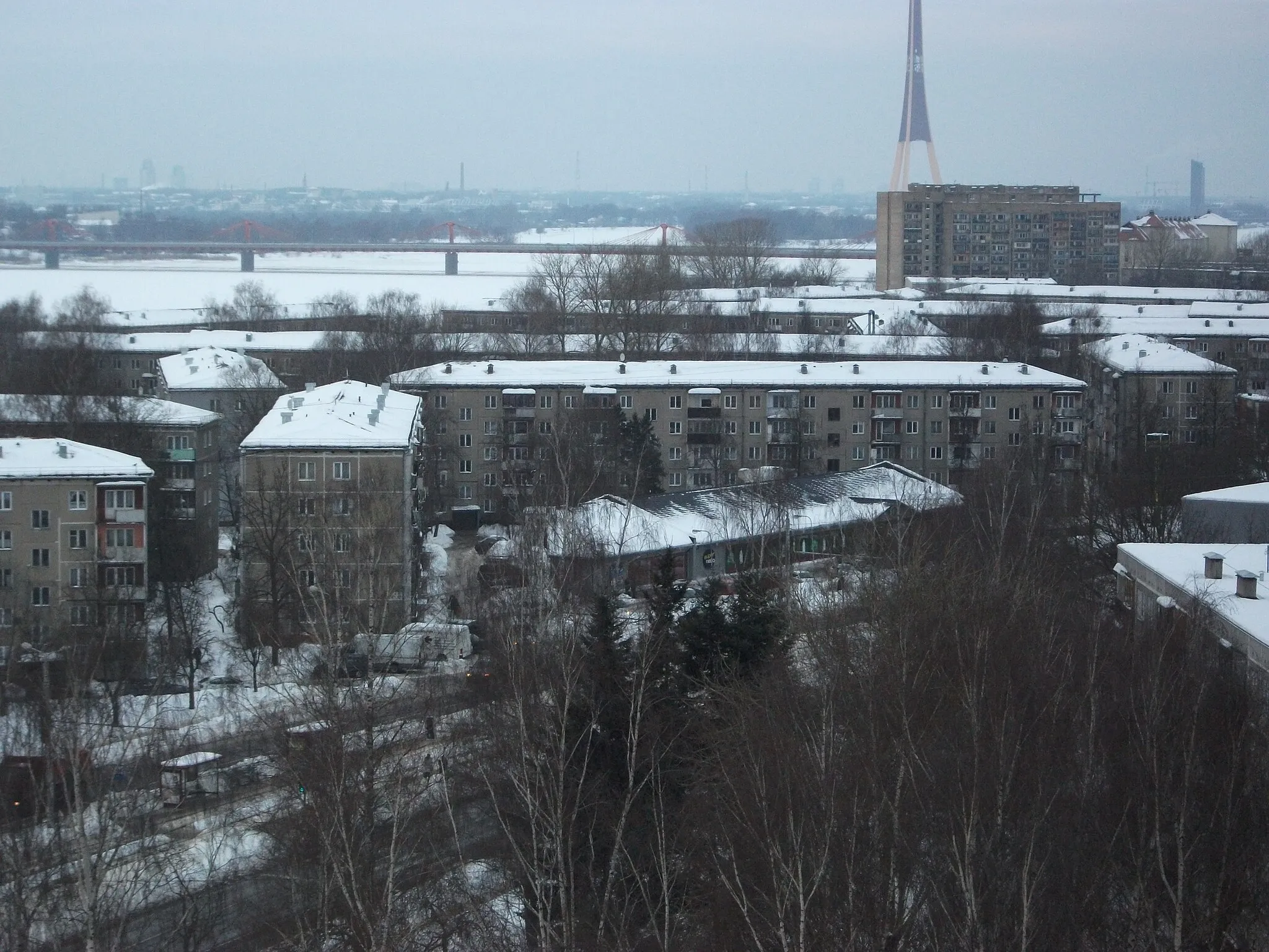 Photo showing: The view of Ķengarags in Riga, taken from the last floor of 12-floor block-of-flats.