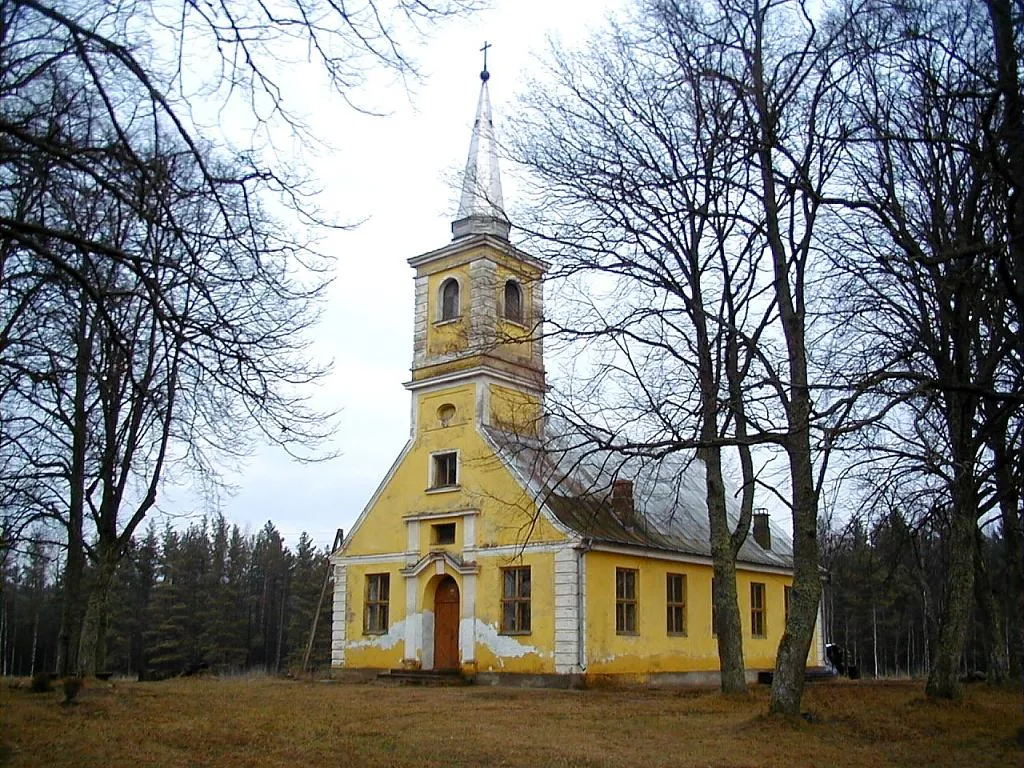 Photo showing: Vangažu baznīca 2000-12-10