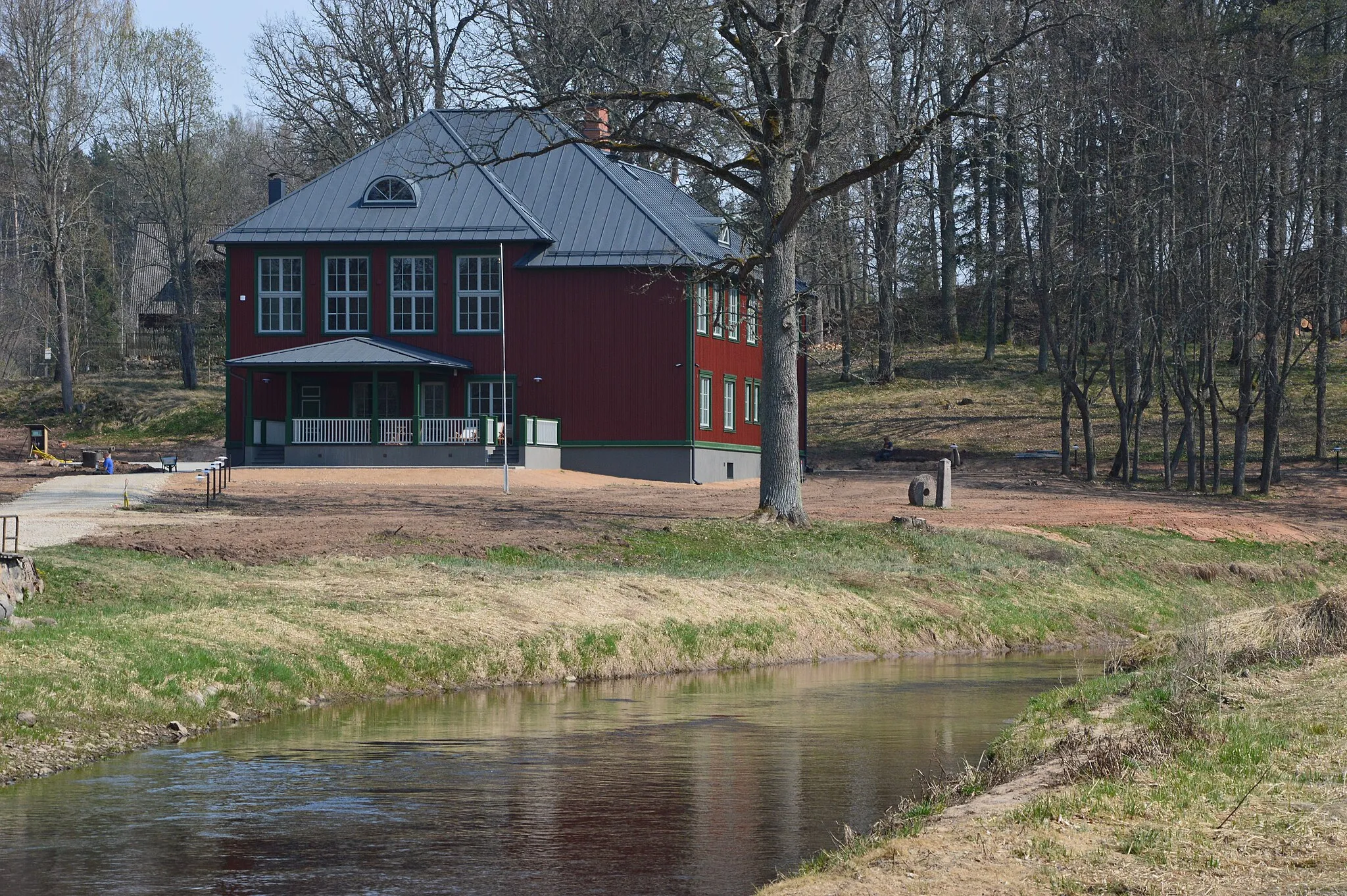 Photo showing: Endine Vastse-Roosa koolimaja.