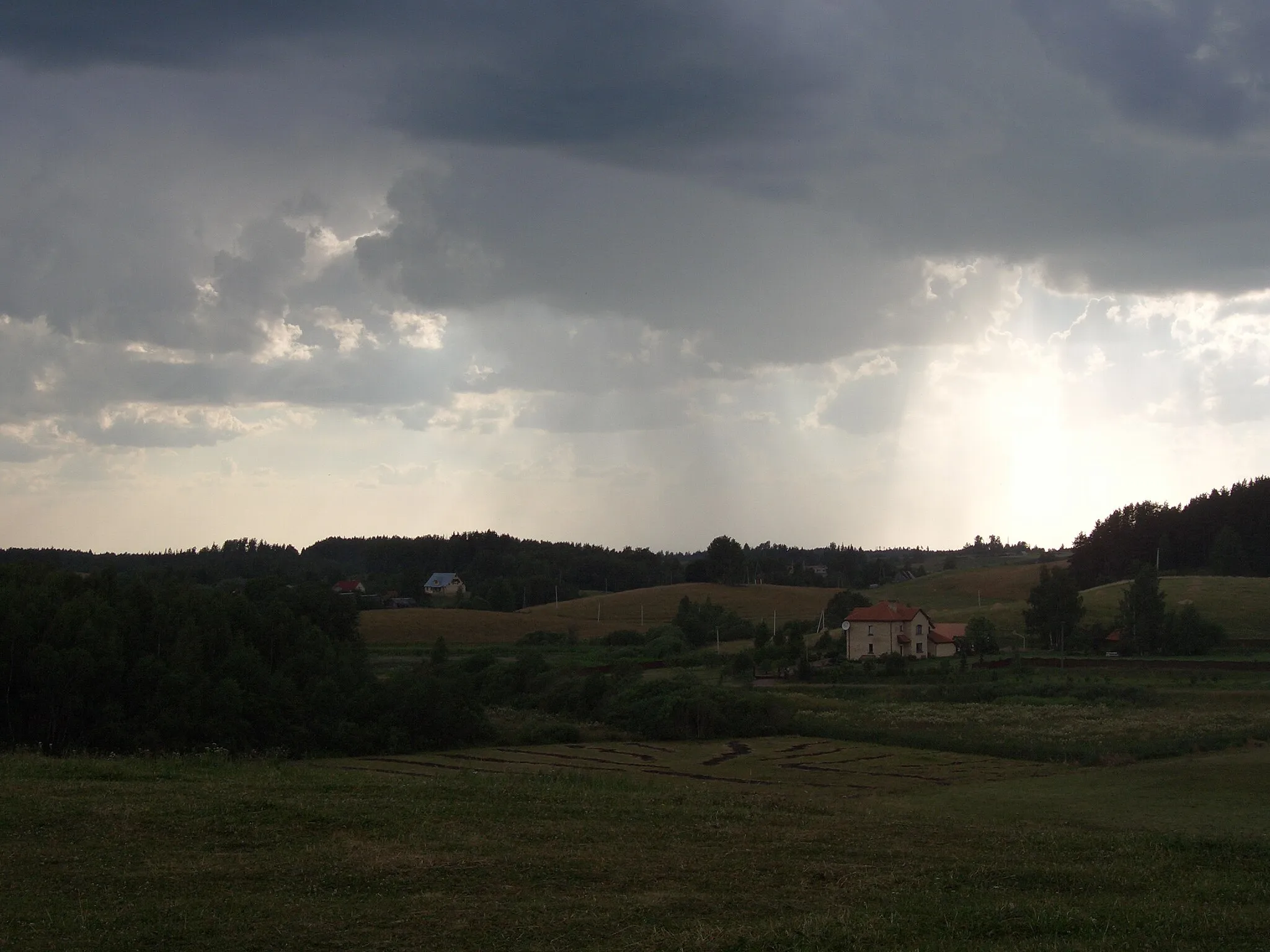 Photo showing: It's gonna rain in Biksinīki.