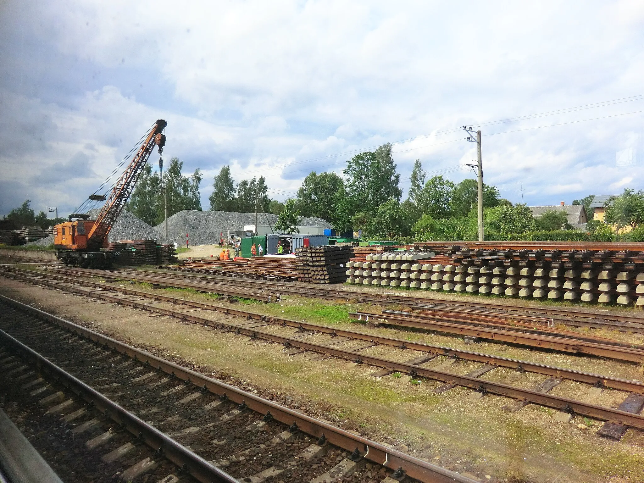 Photo showing: пути на ст. Скривери