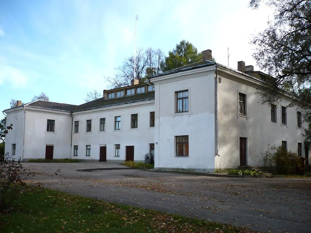 Photo showing: Lielzalve Manor