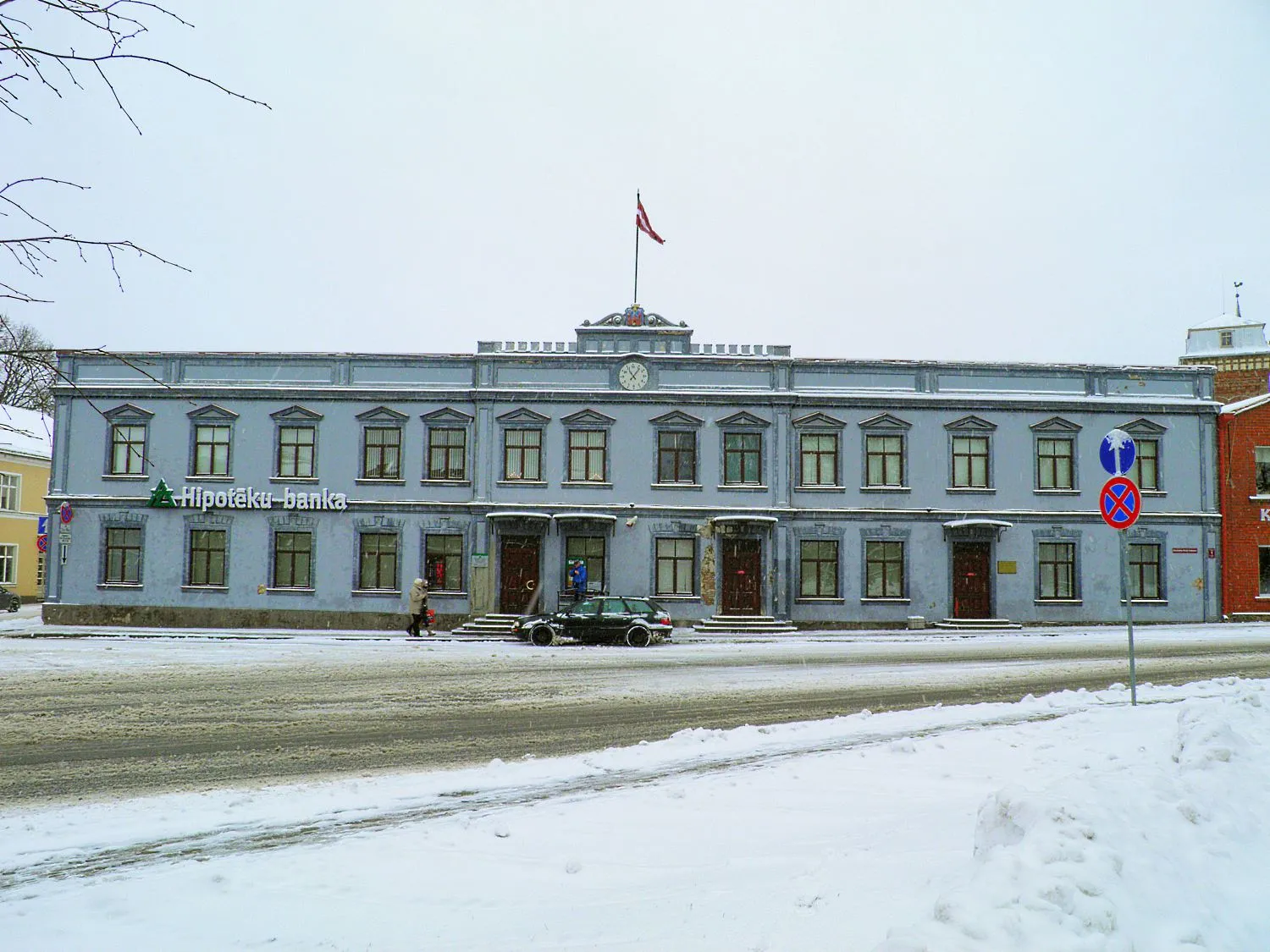 Photo showing: Бывшее здание Лимбажской думы