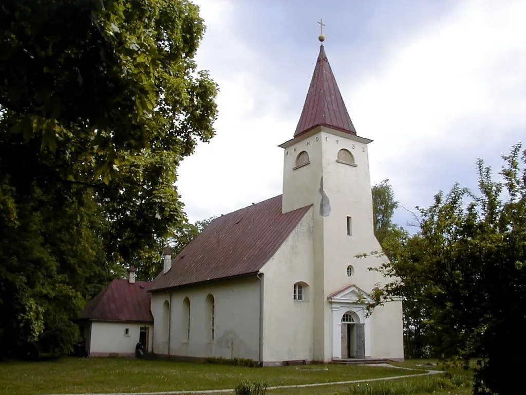 Photo showing: Lielvārdes luterāņu baznīca