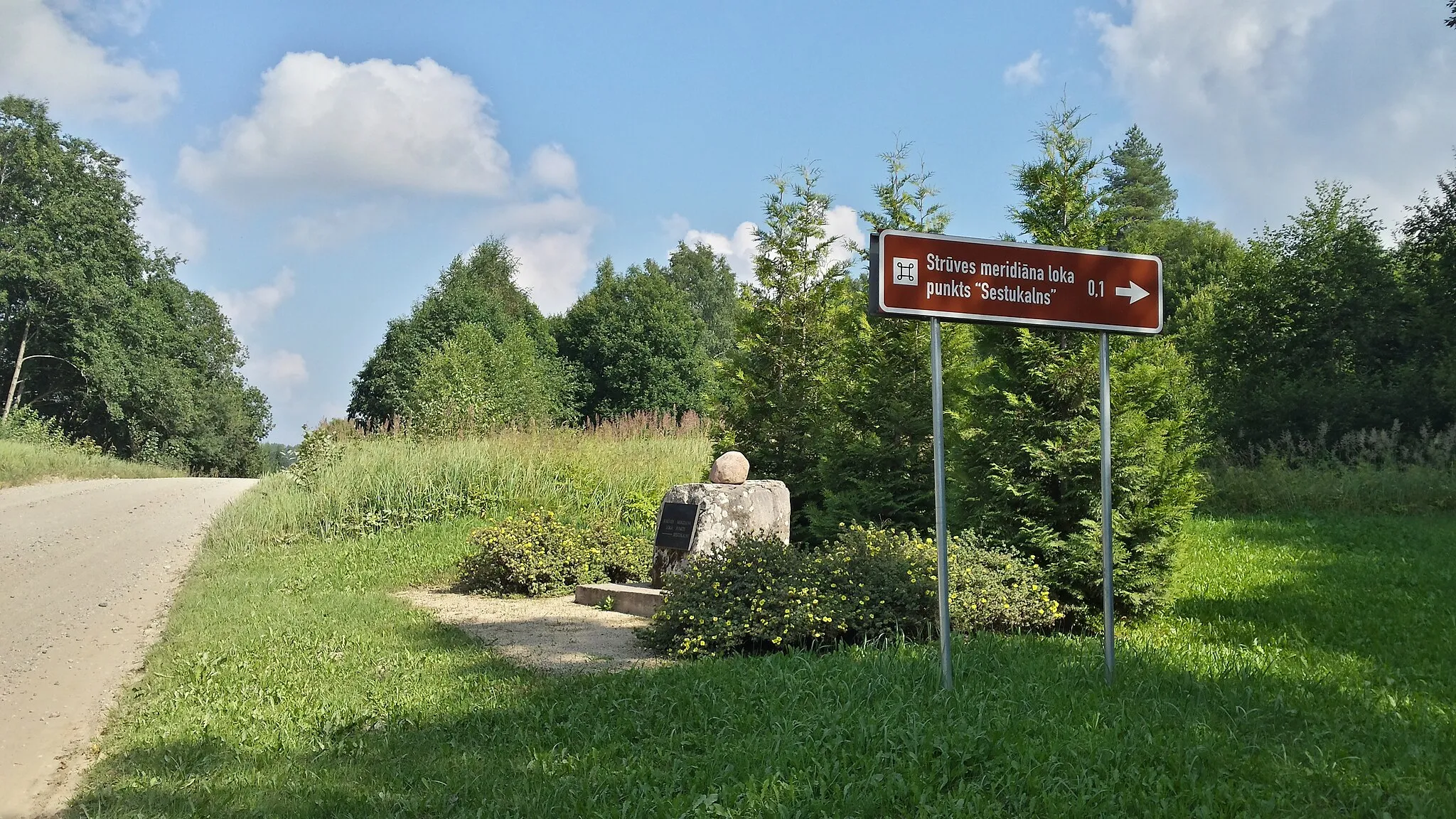 Photo showing: Strūves ģeodēziskā loka punkts Sestukalns