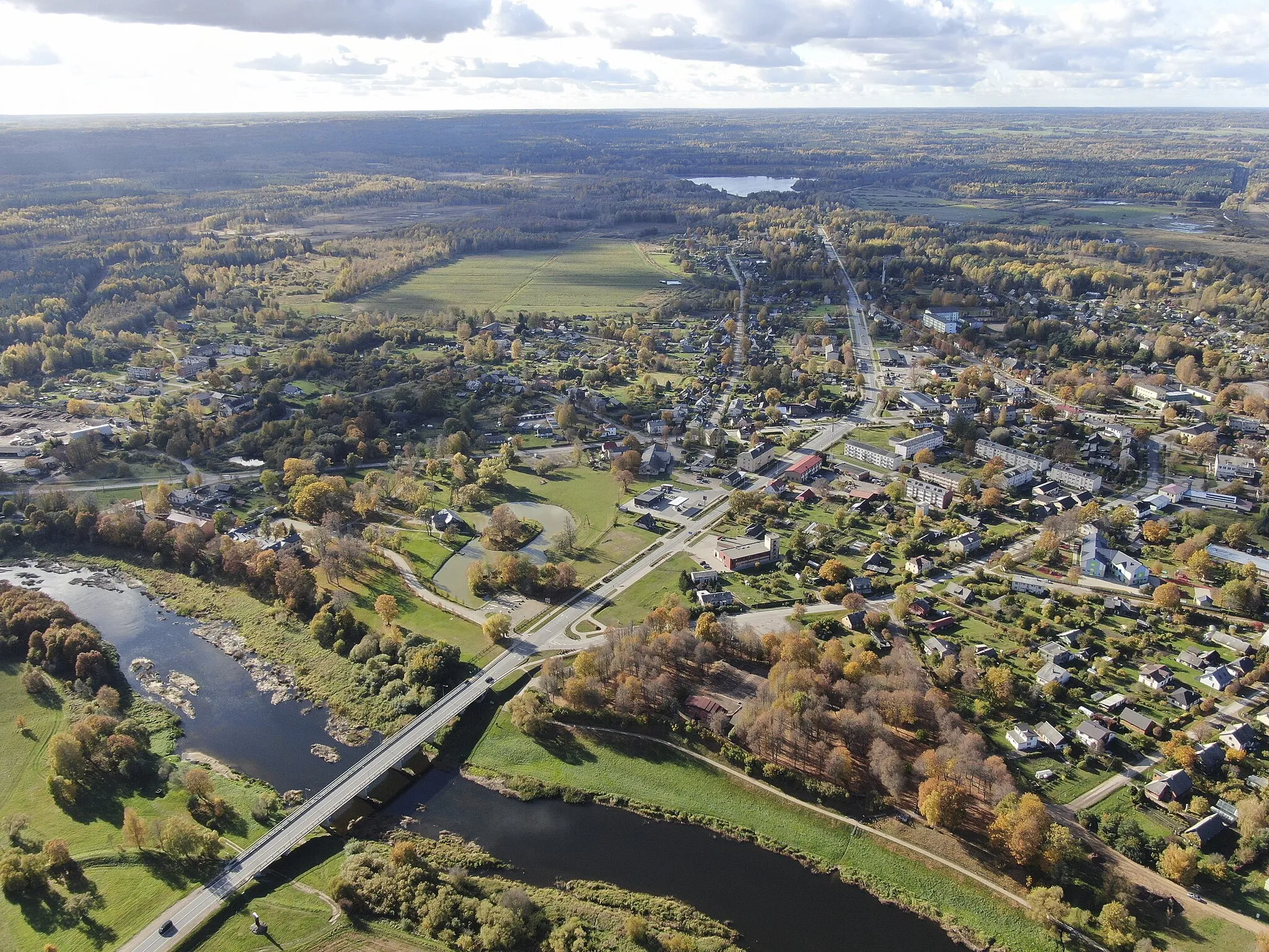 Photo showing: Skats uz Skrundas pilsētu