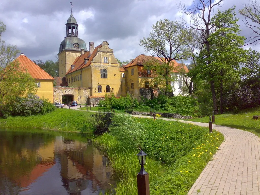 Photo showing: Lielstraupes castle