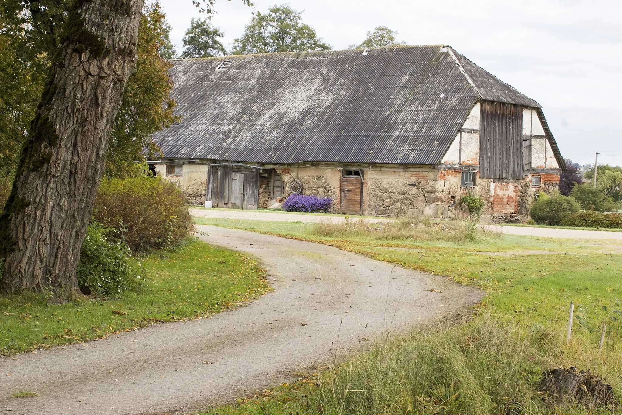 Photo showing: Tāšu muiža / manor