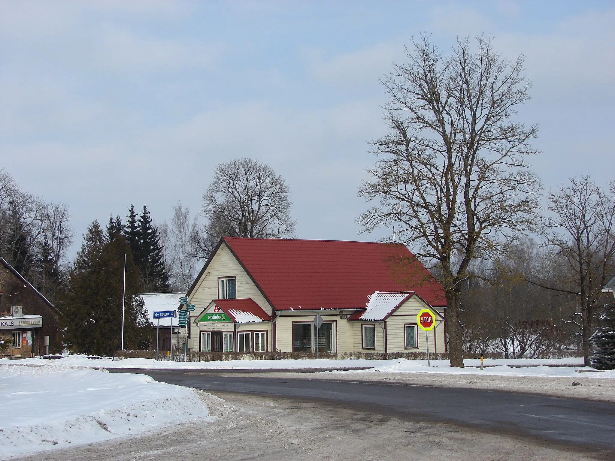 Photo showing: Aptieka, Suntaži, Ogres novads, Latvia