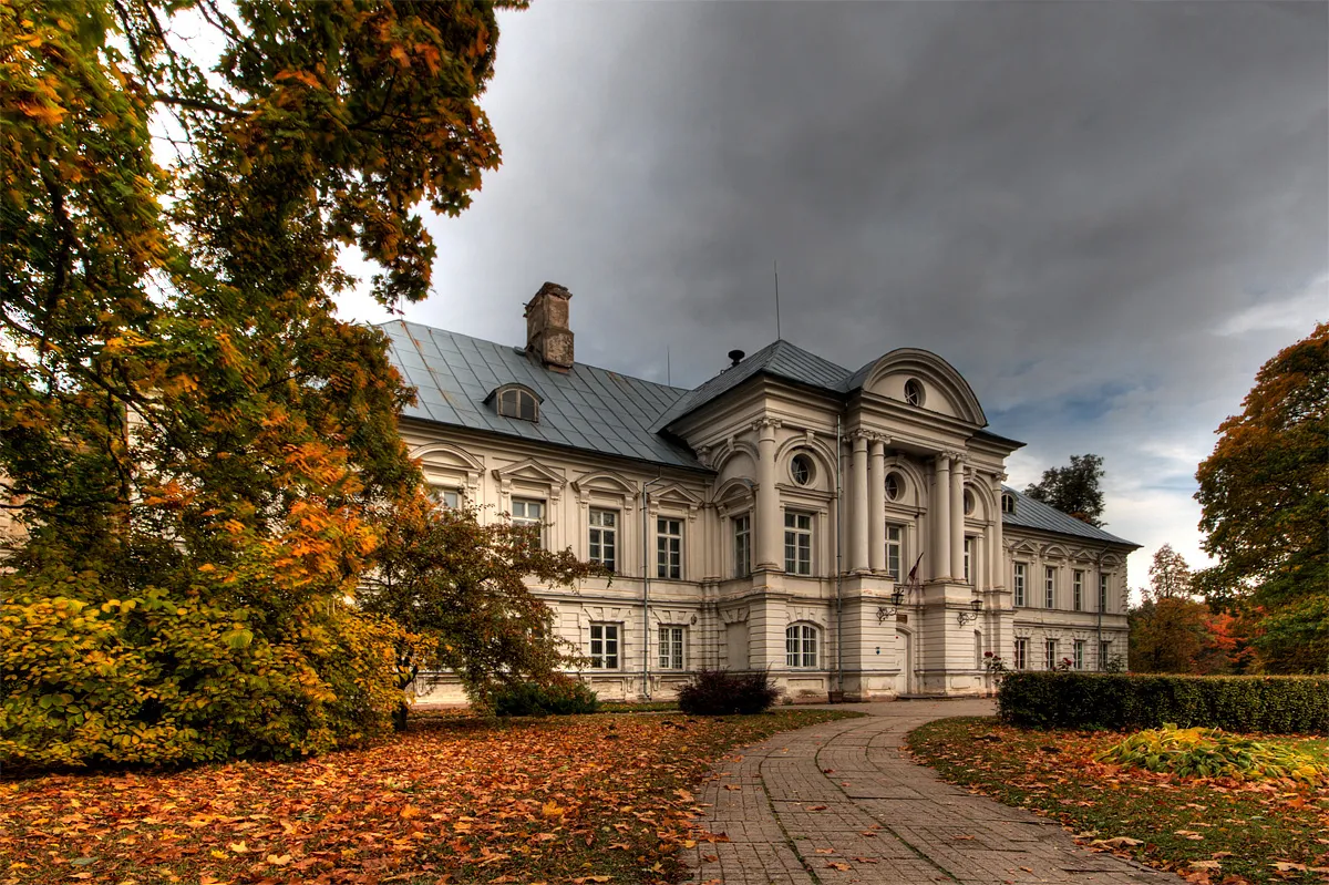Photo showing: Zalenieki manor house
