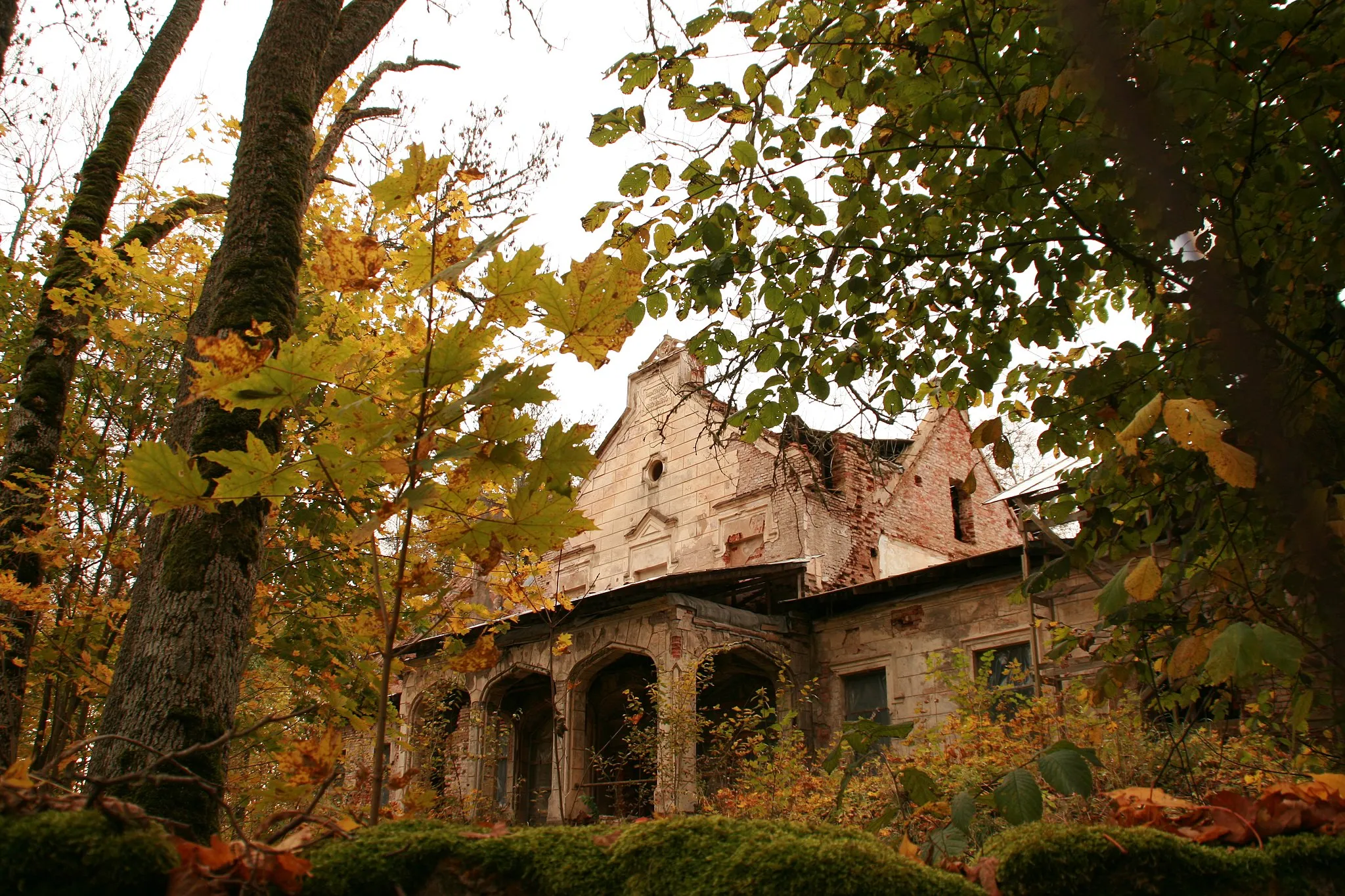 Photo showing: Zögenhof manor ruins