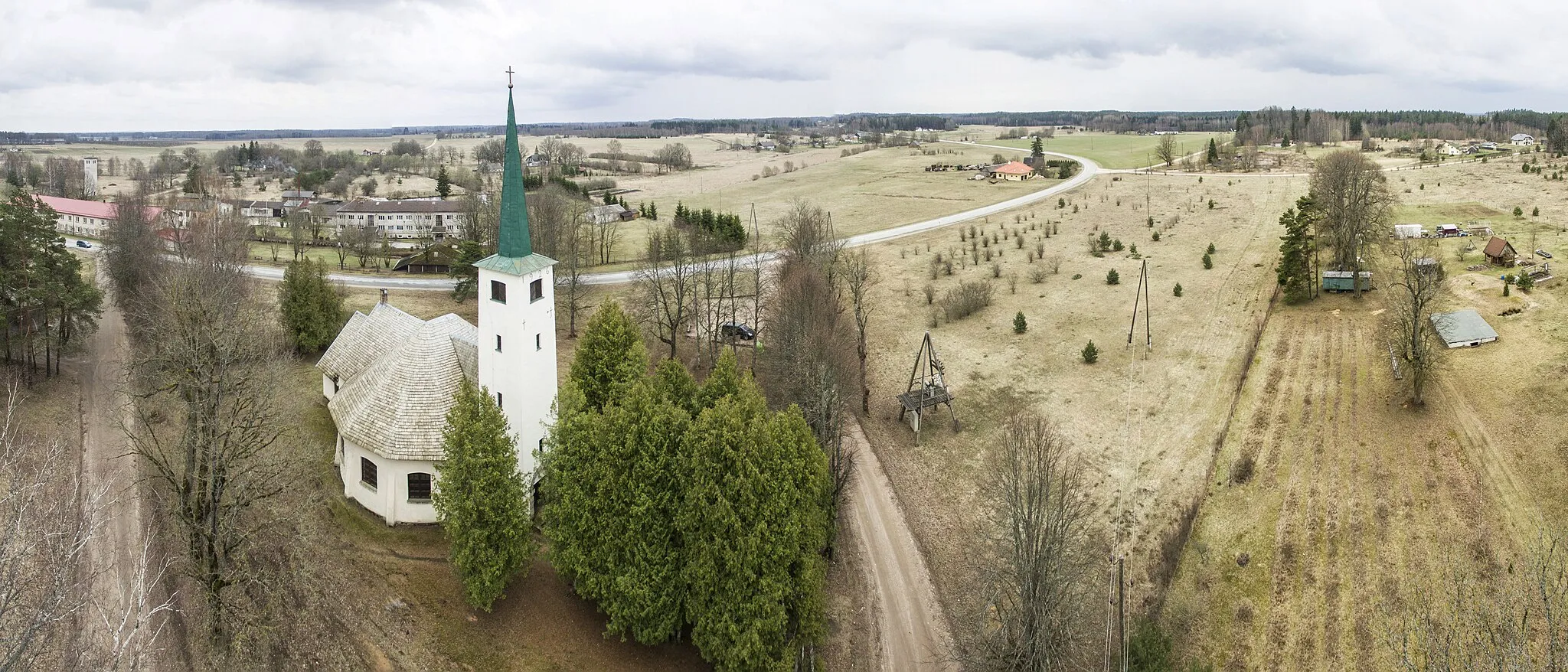 Photo showing: Allažu baznīca-panorama