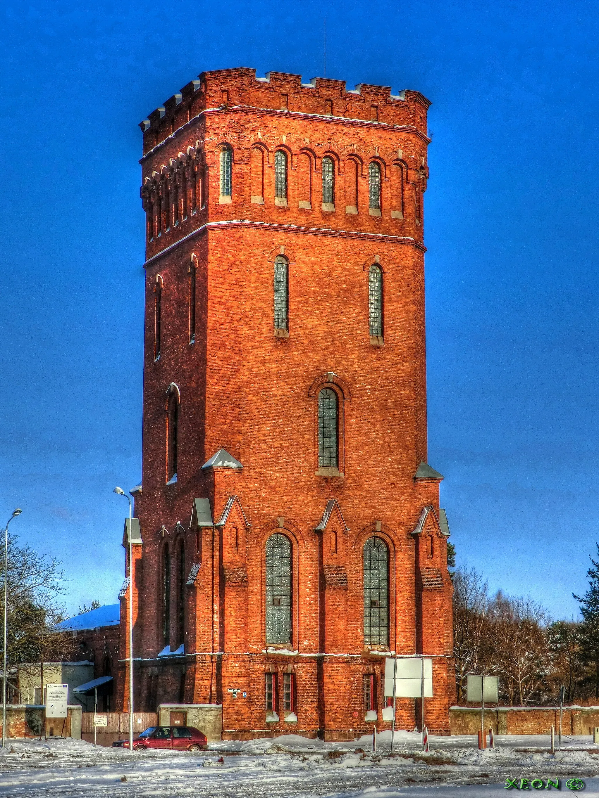 Photo showing: Karaosta Old Water Tower