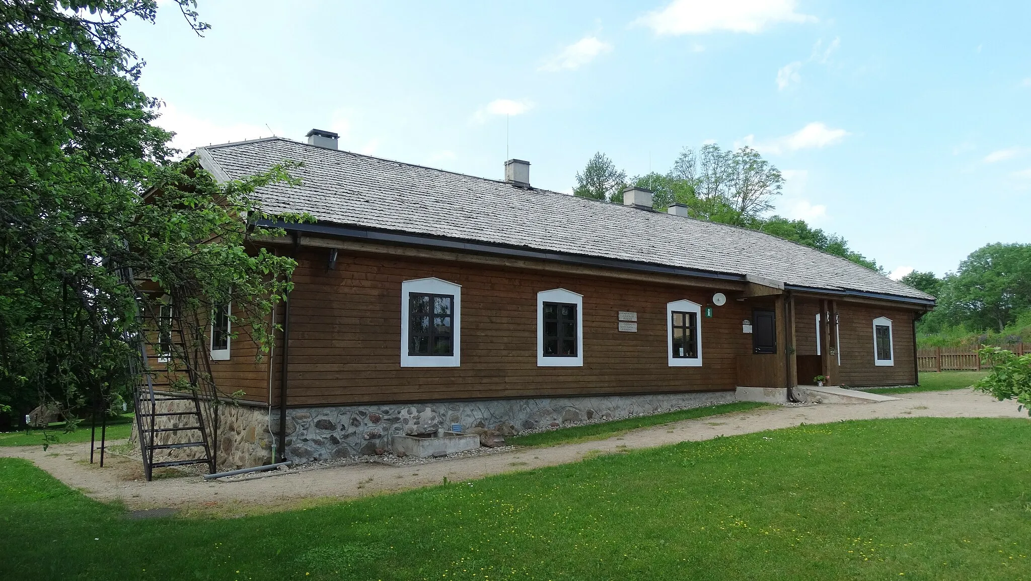 Photo showing: Museum of Władysław Syrokomla in Bareikiškės, Vilnius District, Lithuania