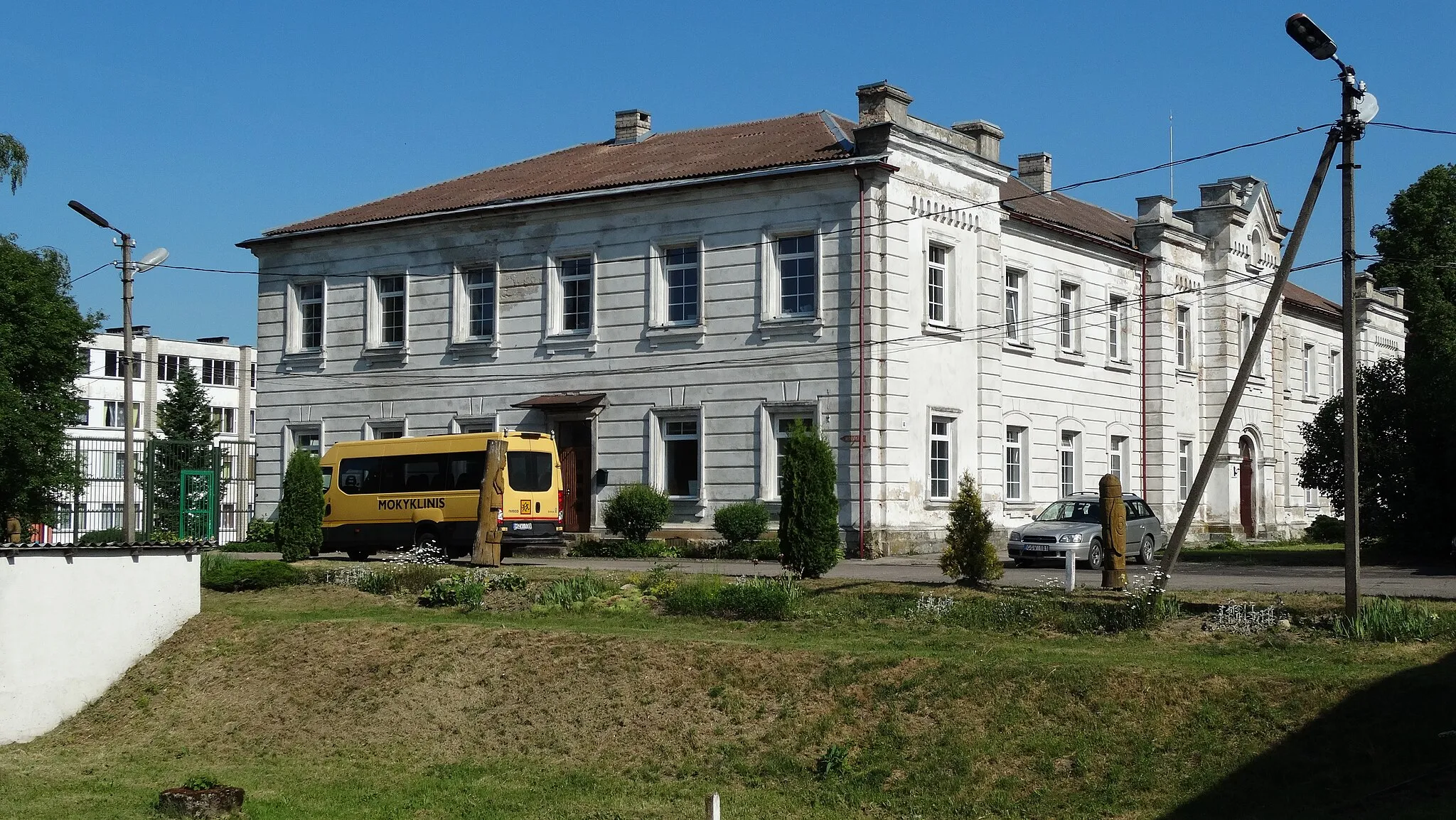 Photo showing: Socialization center, Vėliučionys, Vilnius District, Lithuania