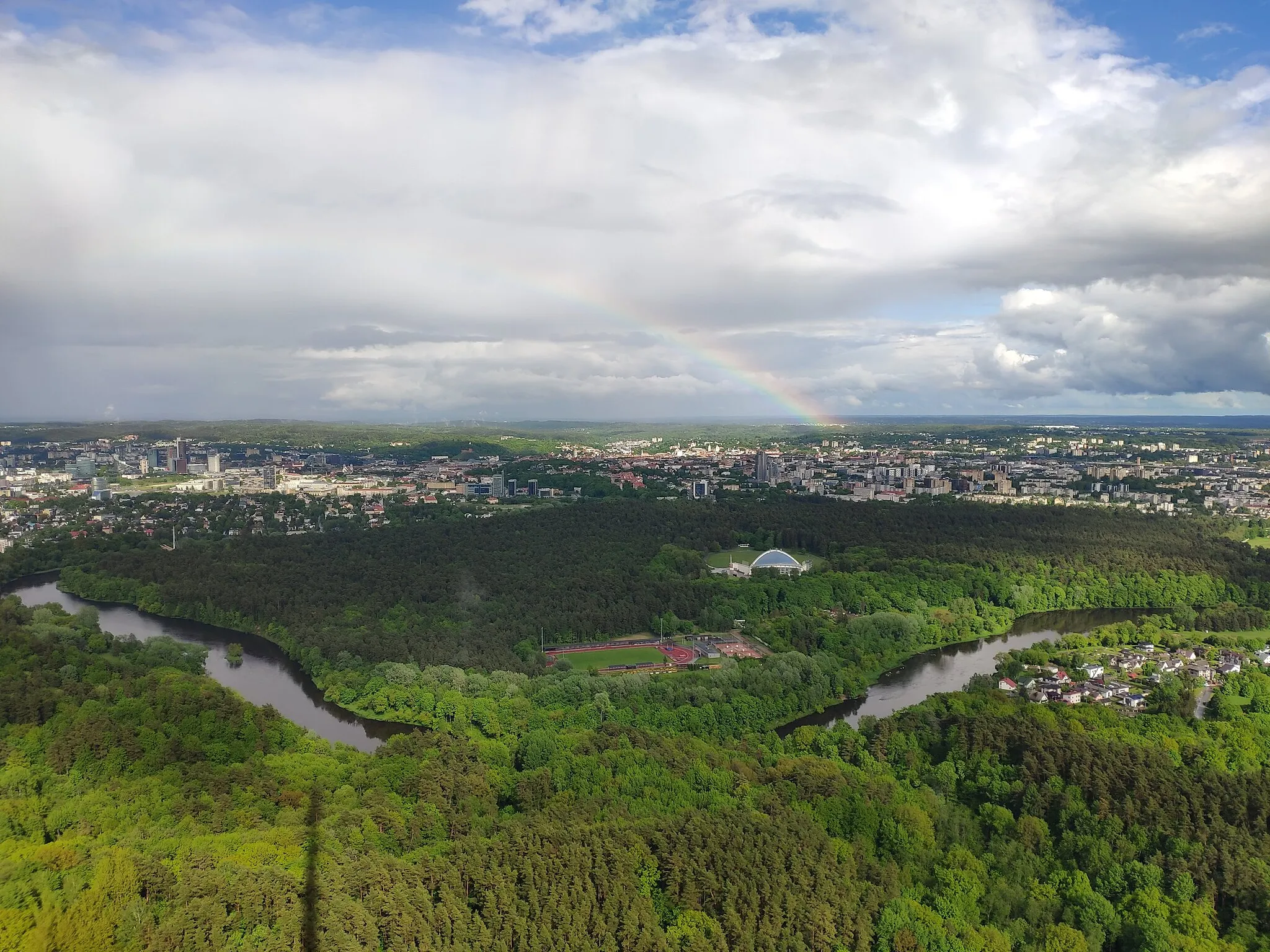 Photo showing: Вид на Парк Вингис с Вильнюсской телебашни.