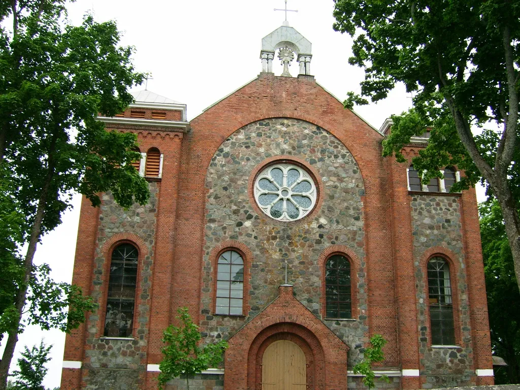 Photo showing: Kvėdarnos Švč. Mergelės Marijos Nekaltojo Prasidėjimo bažnyčia