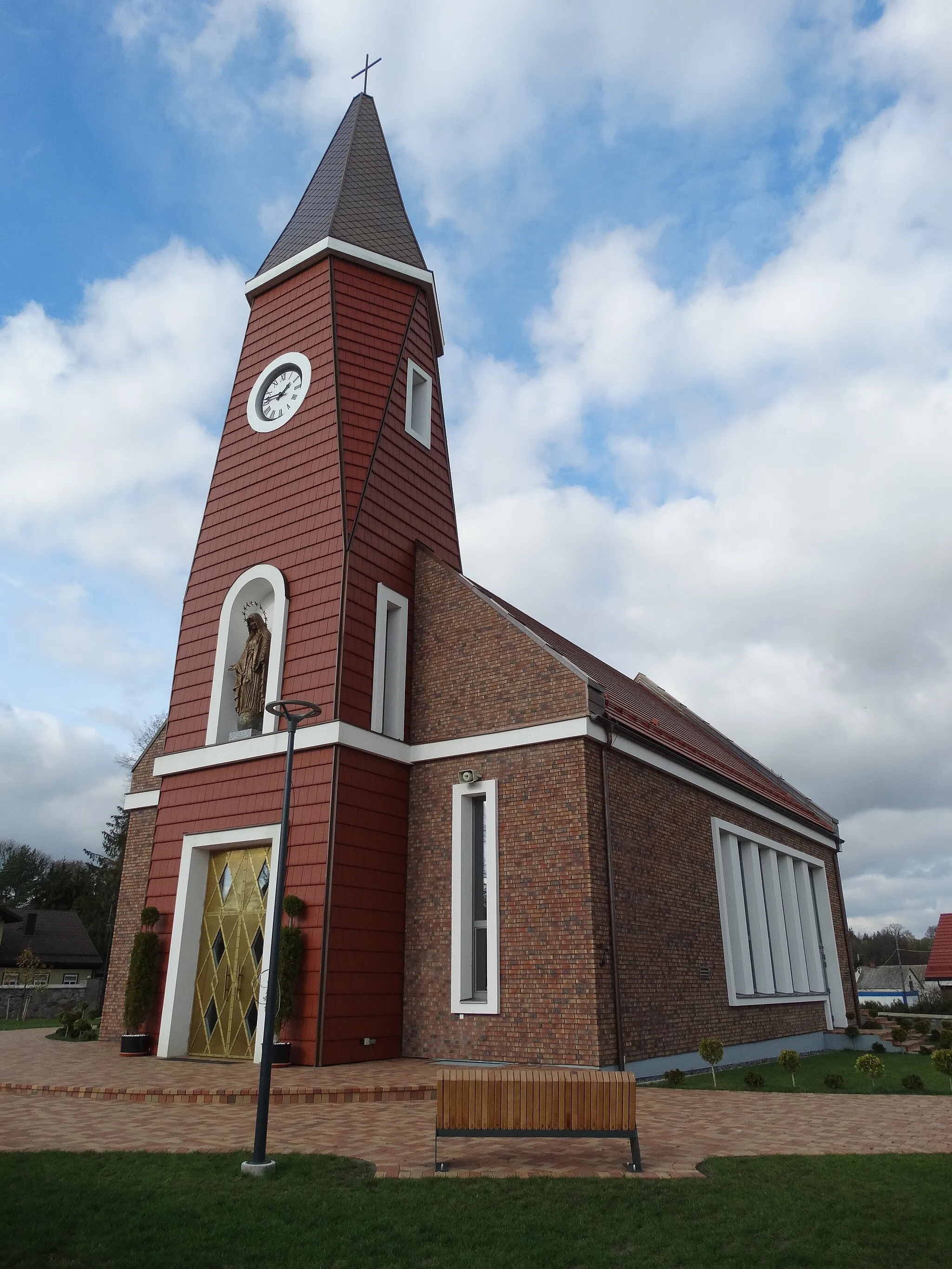 Photo showing: Catholic Church in Balbieriškis, Alytus district, Lithuania
