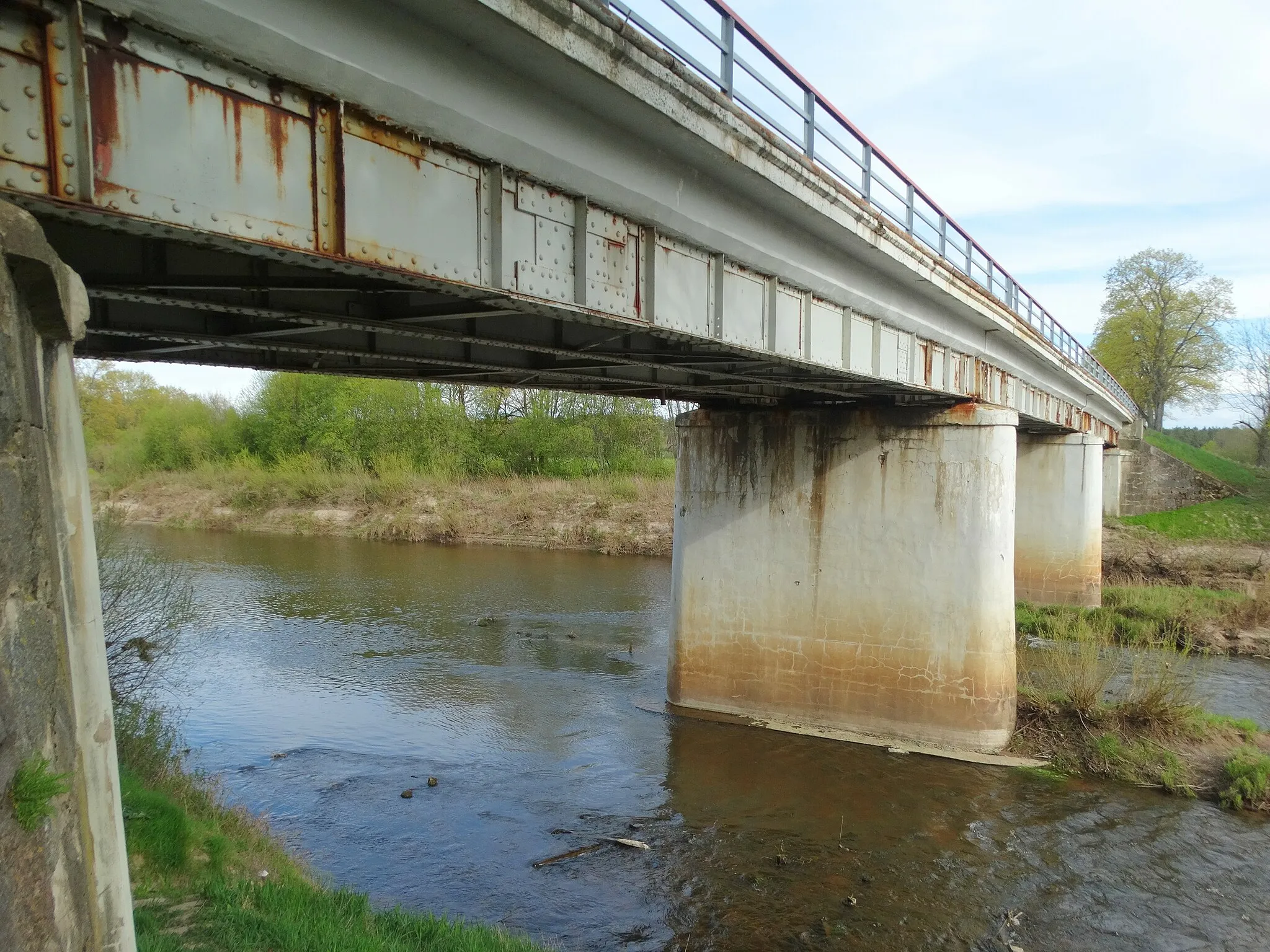 Photo showing: Bridge over the Jūra River, Mociškiai, Jurbarkas District, Lithuania