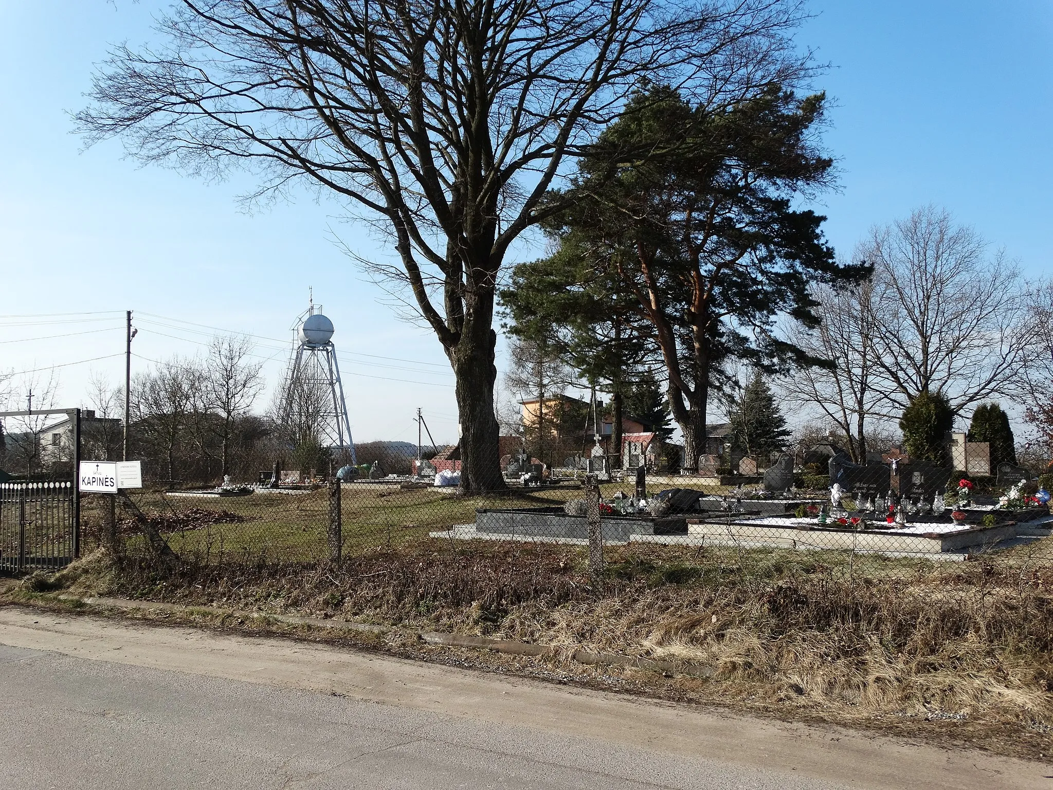 Photo showing: Šatijai cemetery, Kaunas district, Lithuania