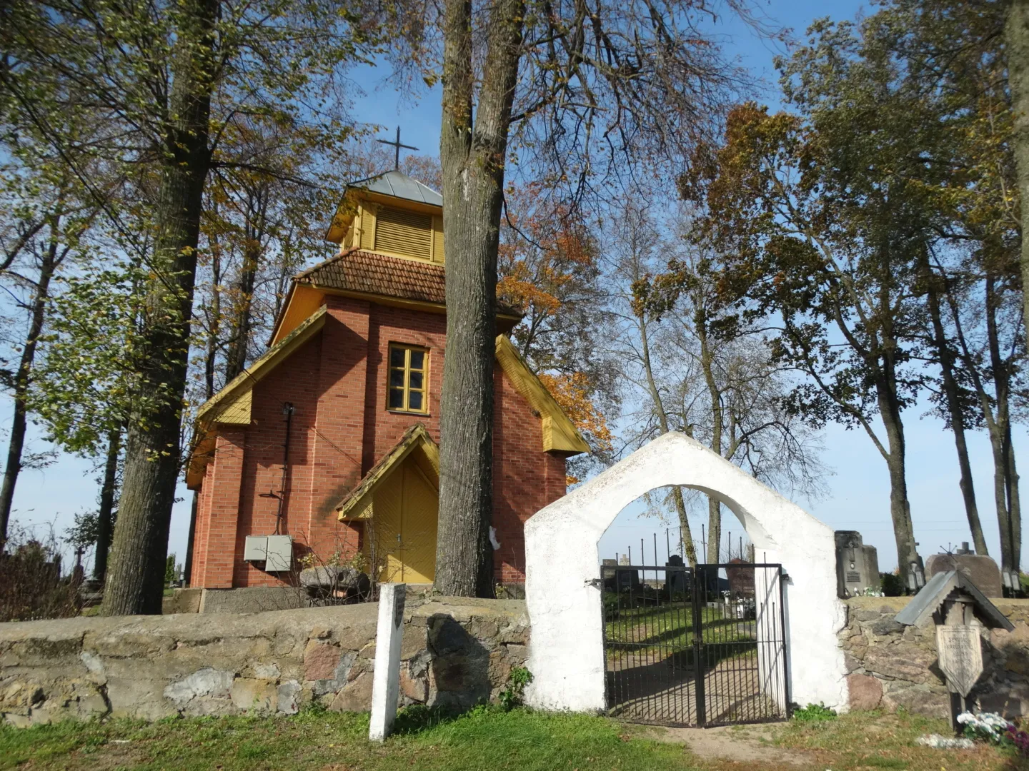 Photo showing: Norušaičiai, chapel, Šiauliai district, Lithuania