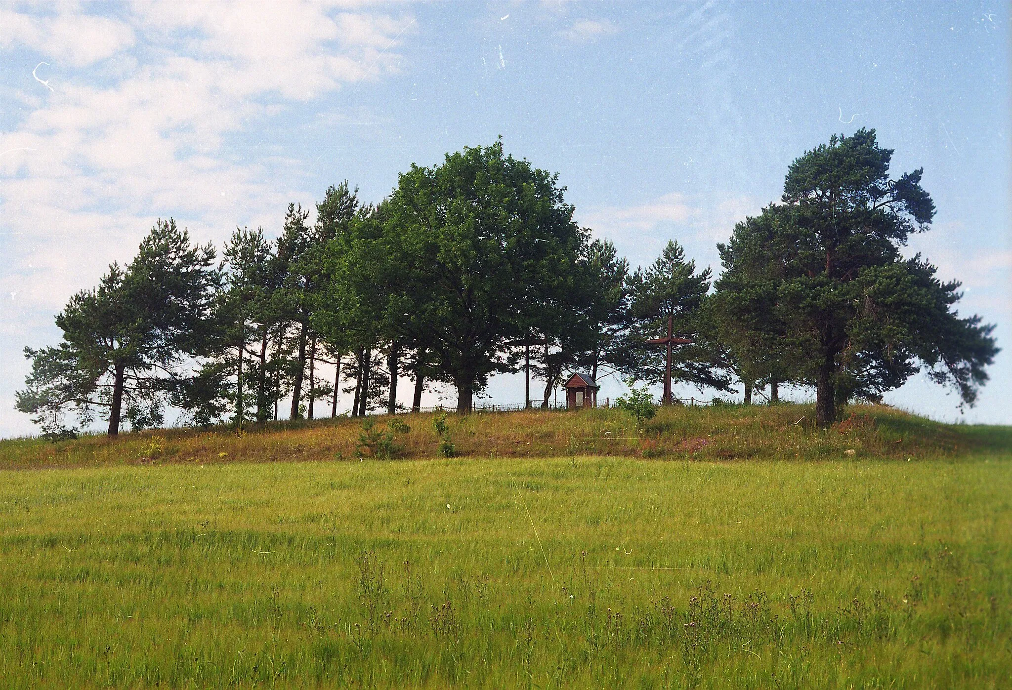 Photo showing: Kveciai cemetery, Kretinga district, Lithuania