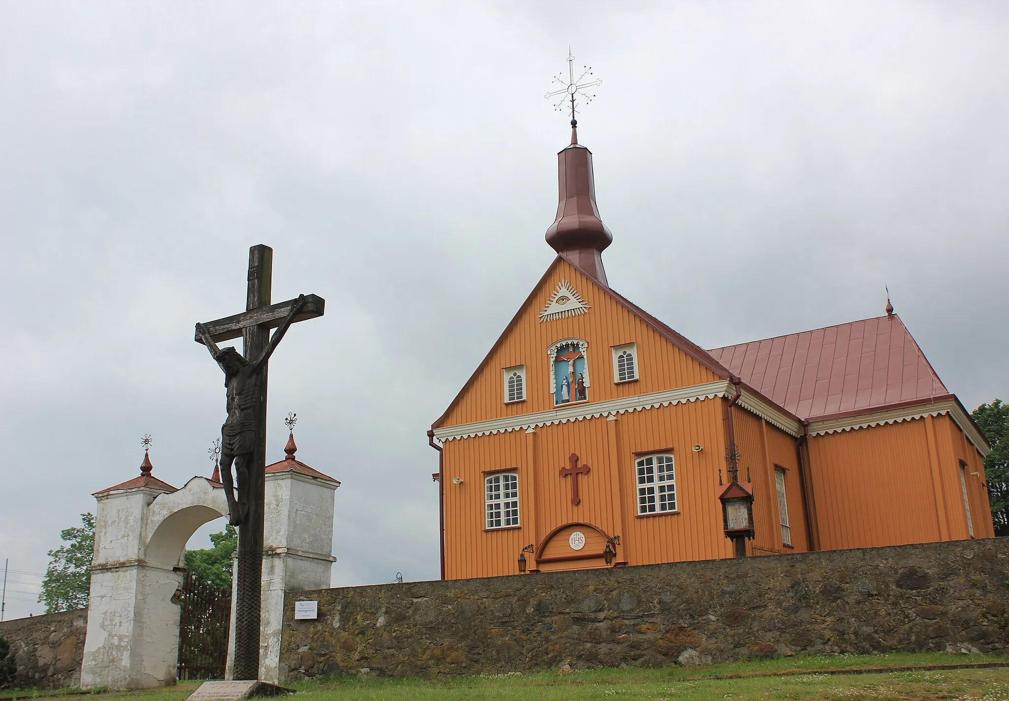 Photo showing: Skaudvile - Holy Cross church