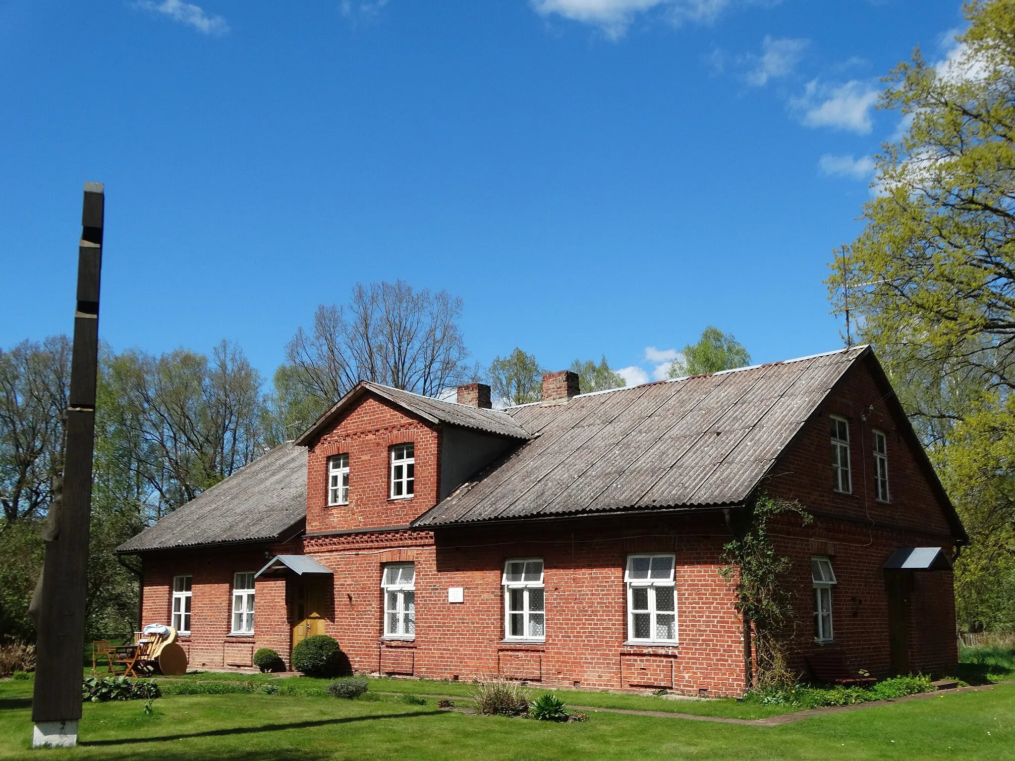 Photo showing: Native homestead of Pranas Vaičaitis, Sintautai, Šakiai District, Lithuania