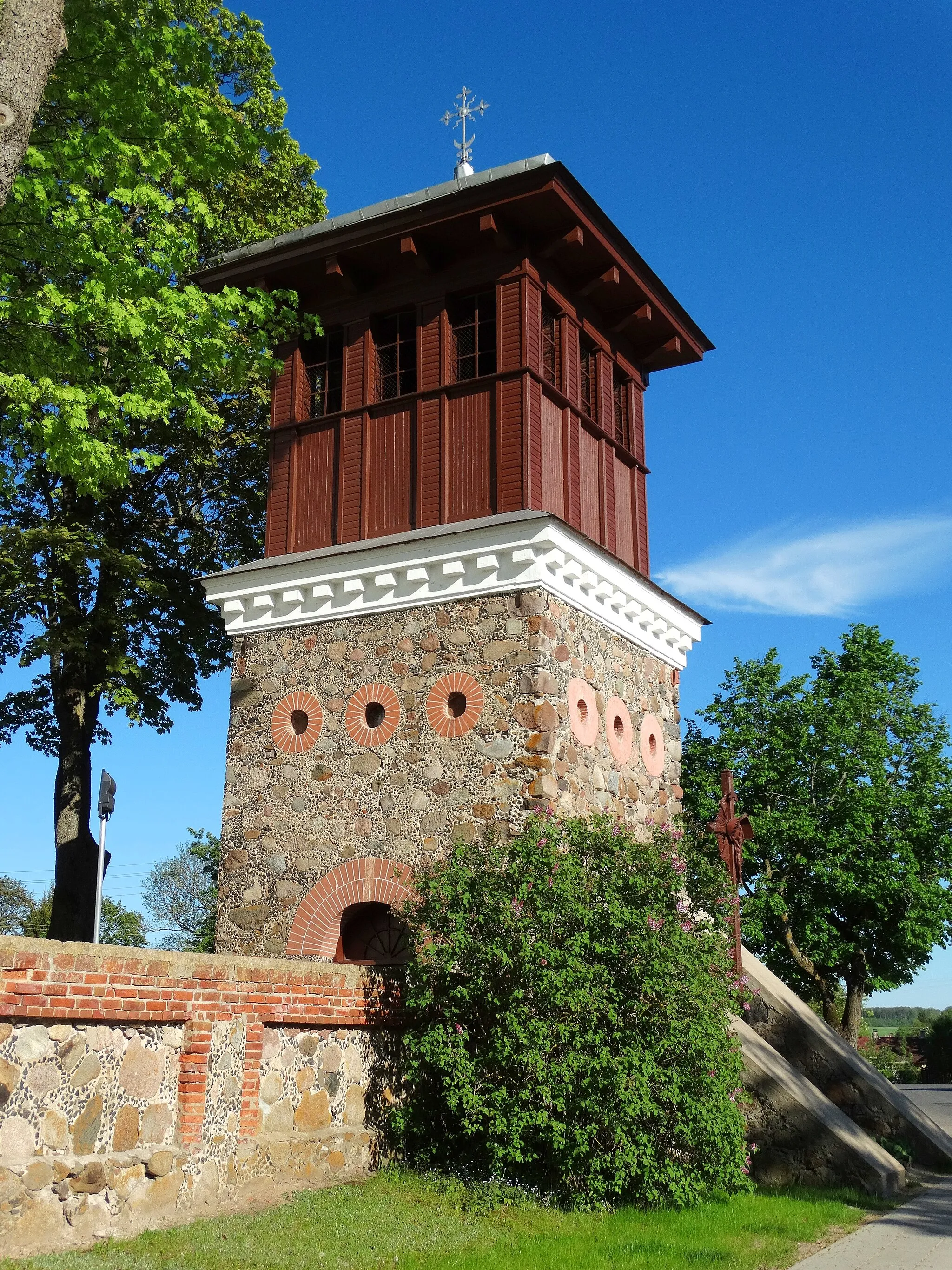 Photo showing: Church bell tower, Giedraičiai, Molėtai district, Lithuania