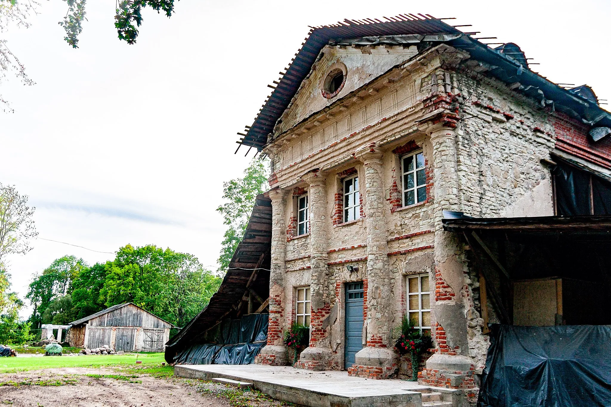 Photo showing: Mantagailiškis Manor near Biržai, famous for monteball games