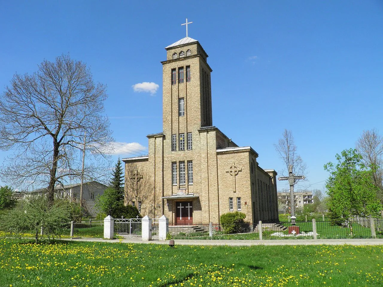 Photo showing: Aknīstes katoļu baznīca