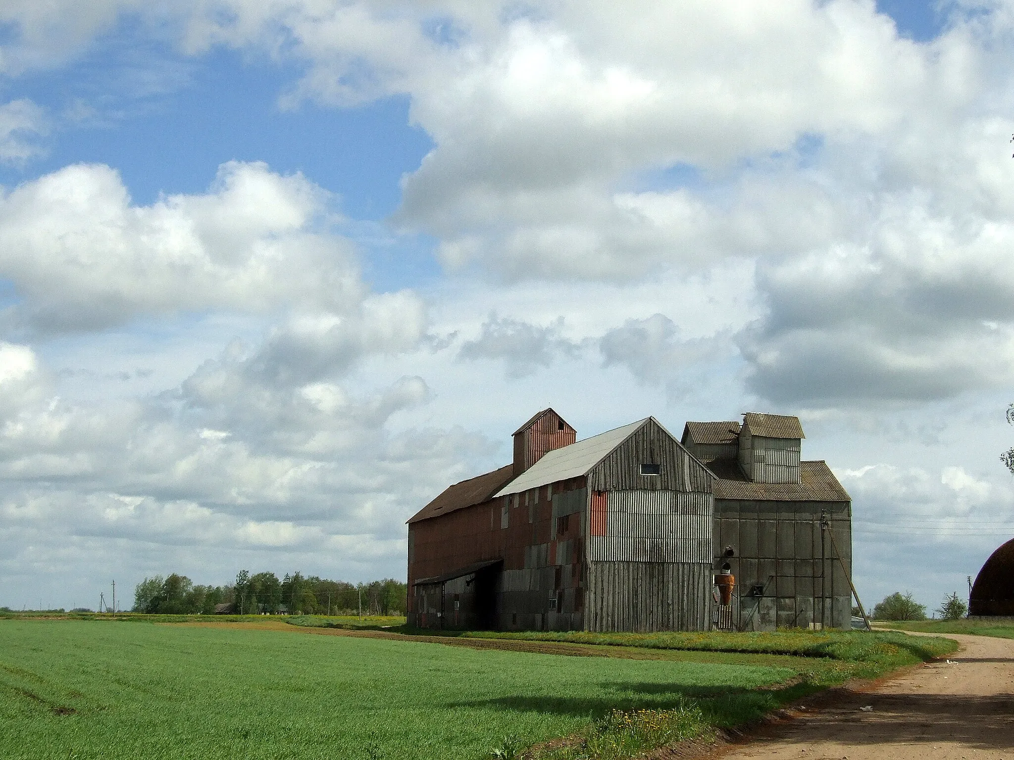 Photo showing: Graudu kalte- Grain dryer- Džiovykla