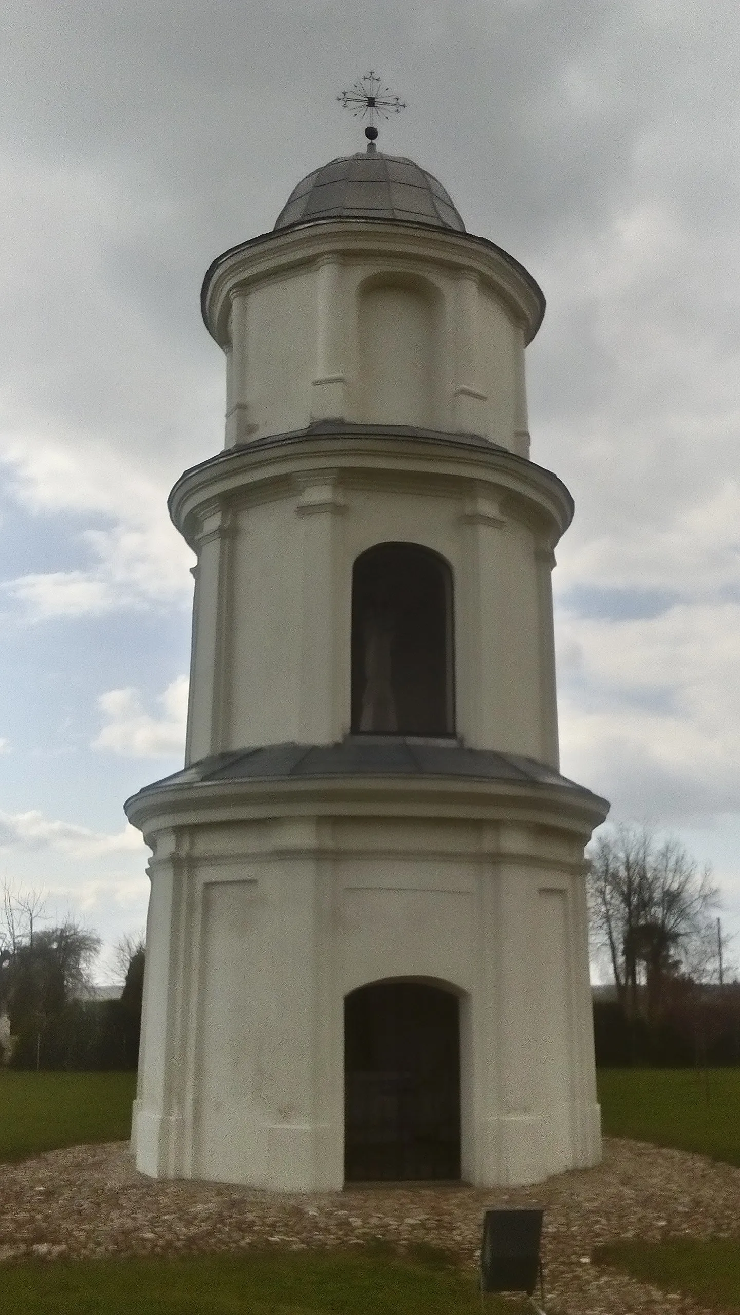 Photo showing: Žeimiai manor chapel