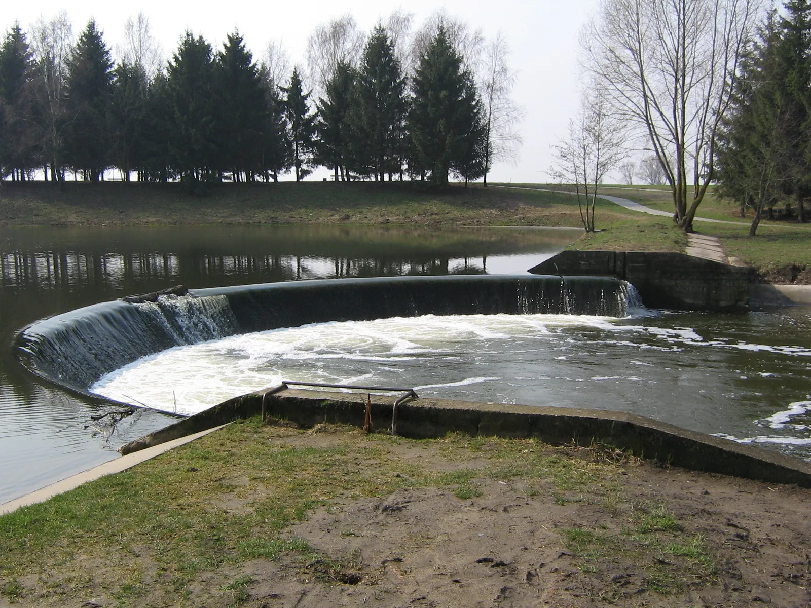 Photo showing: Klausučiai pond, Vilkaviškis District, Lithuania