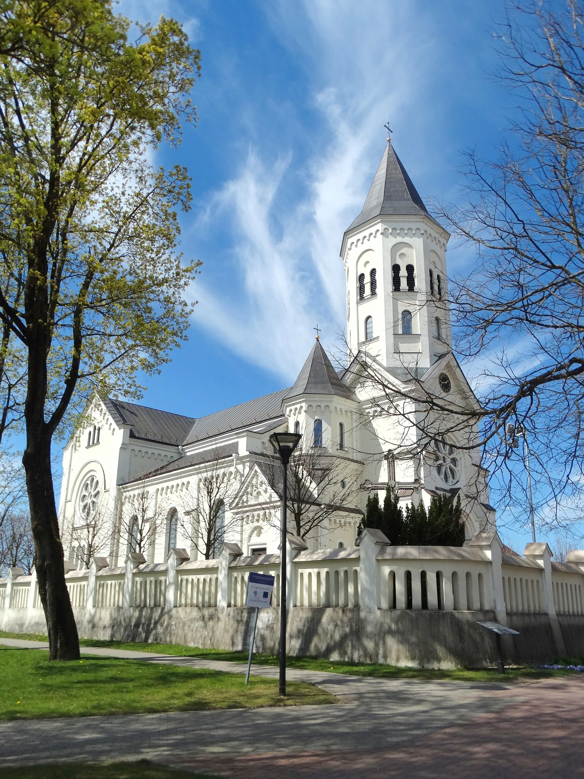 Photo showing: Catholic Church, Tauragė, Lithuania