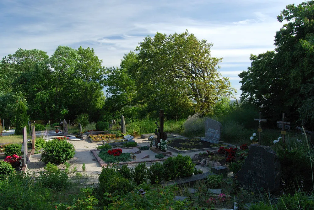 Photo showing: Cemetery in Karkle, Lithuania.