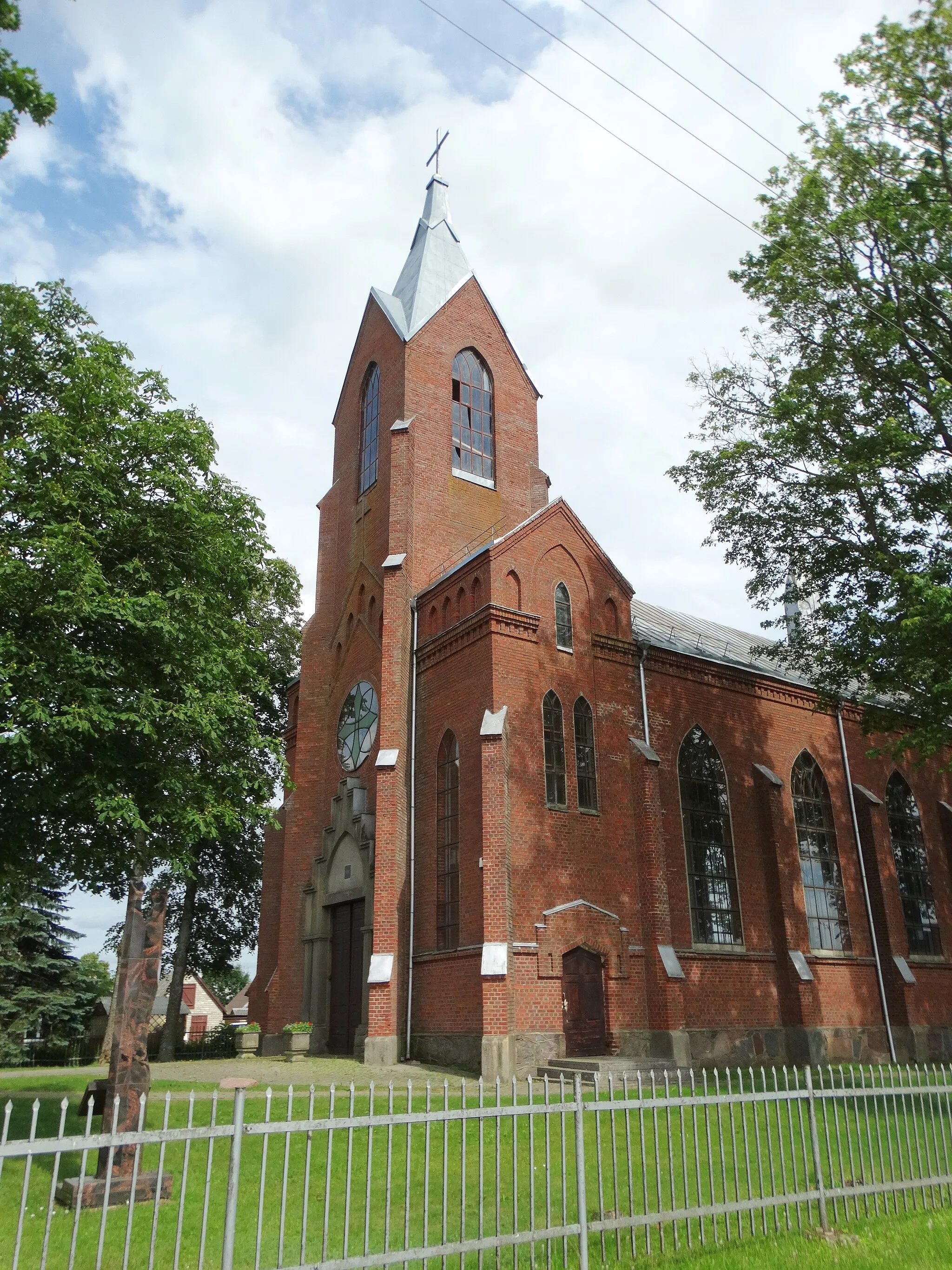 Photo showing: Dabužiai, church, Anykščiai District, Lithuania