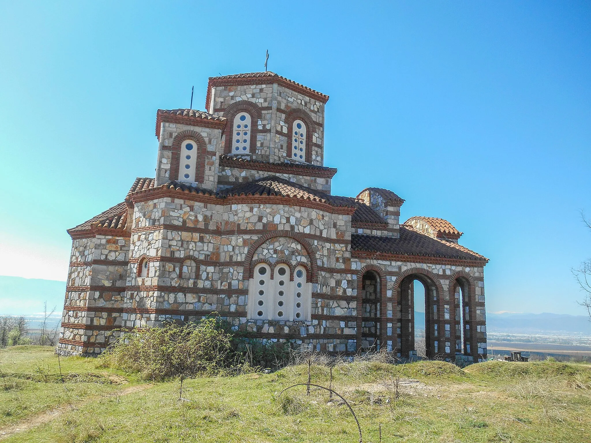 Photo showing: Црква „Св. Климент Охридски“ - Хамзали