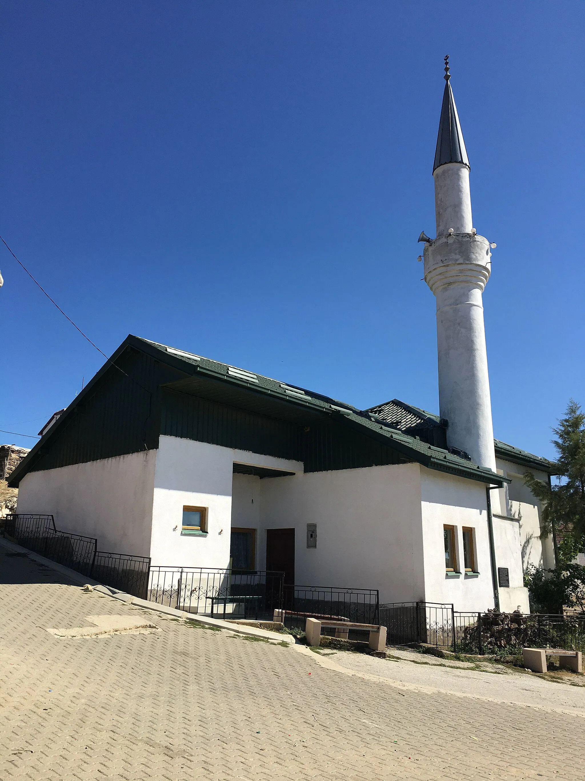 Photo showing: A mosque in the village of Ali Koč