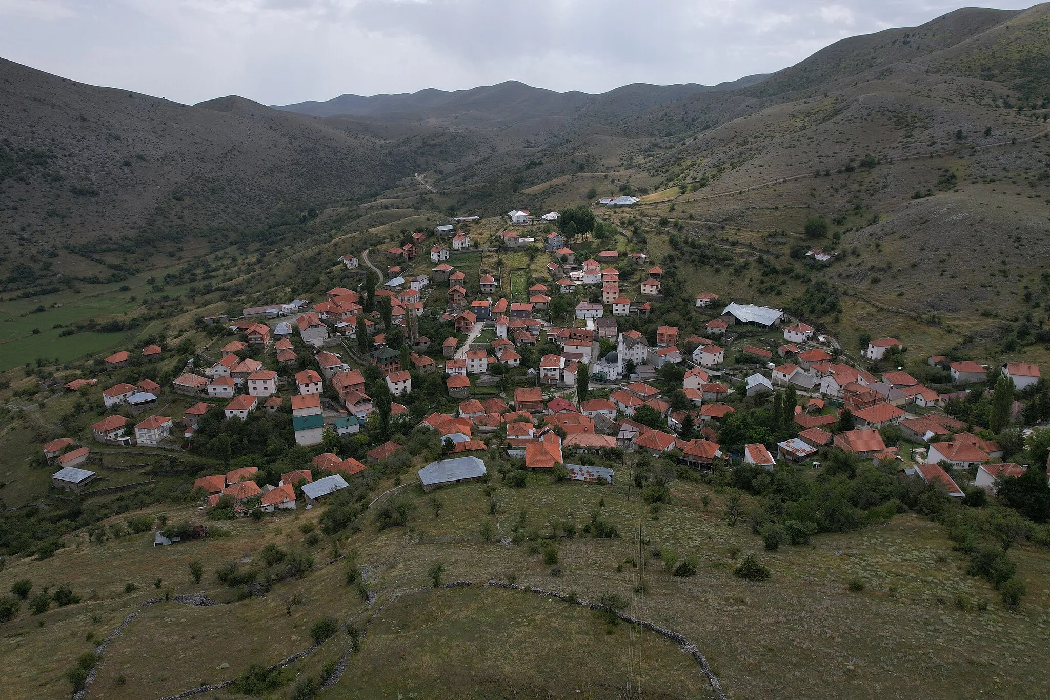 Photo showing: A view of the village of Korito