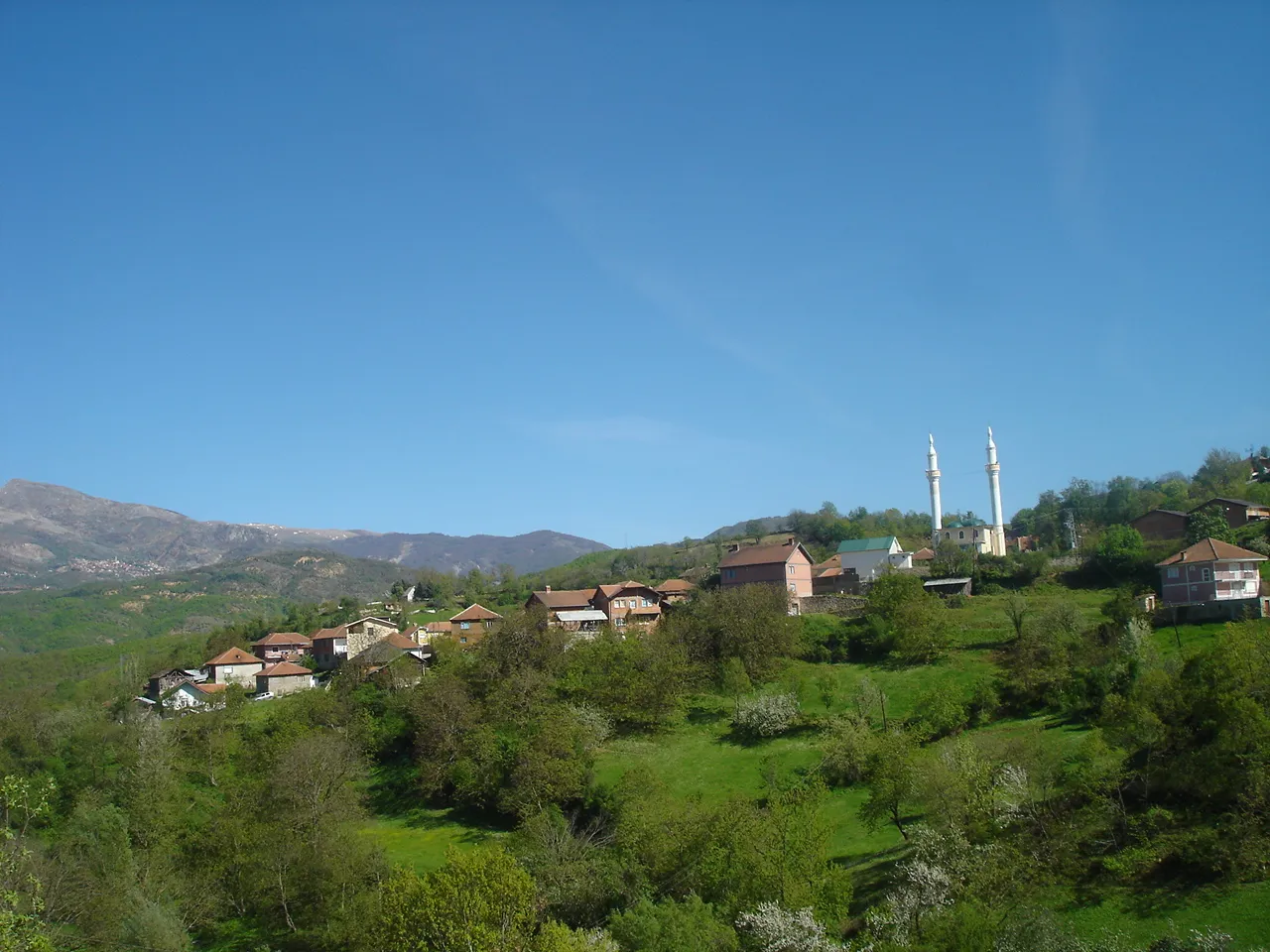 Photo showing: village of Džepište, near Debar, Macedonia