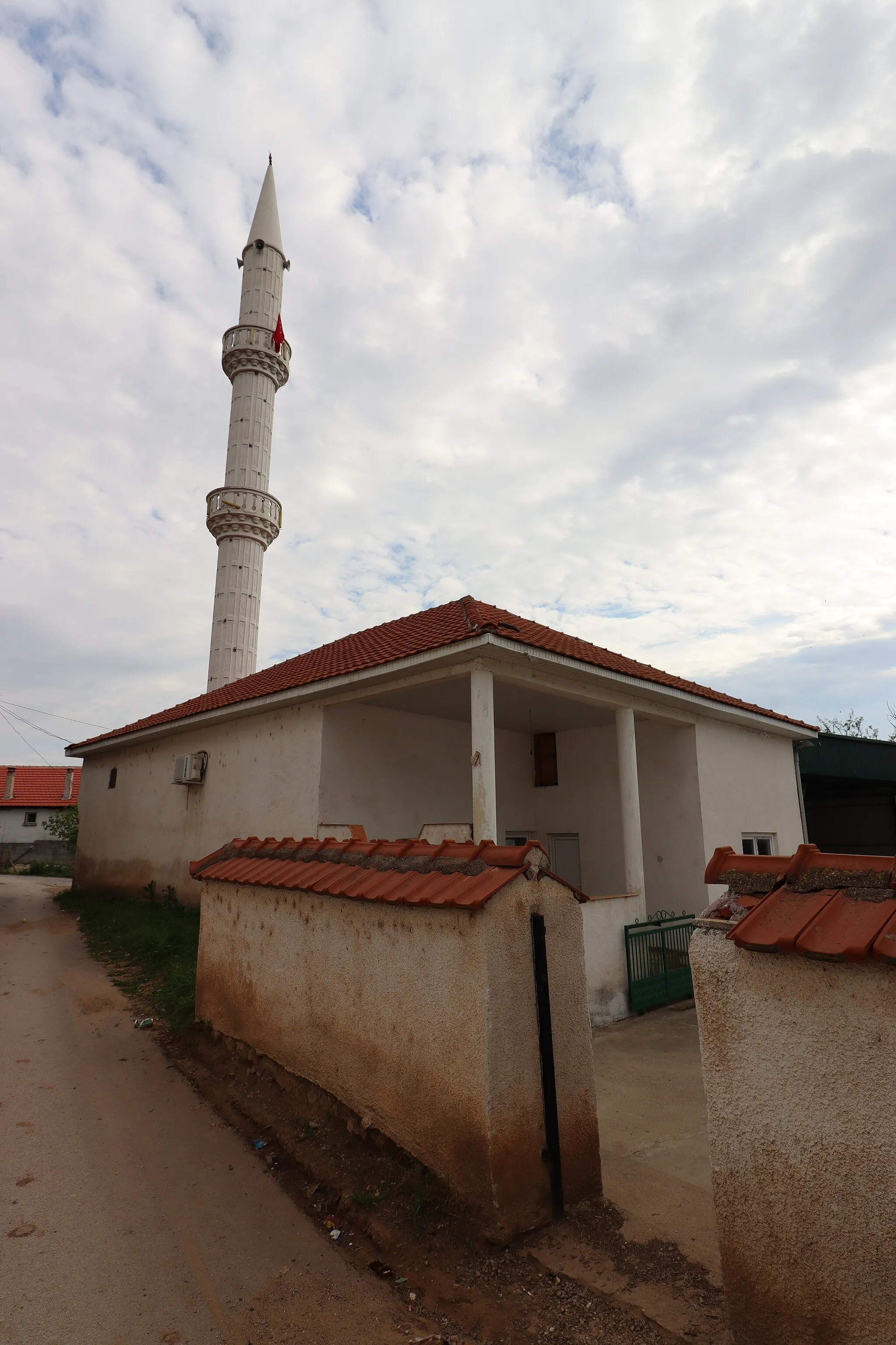 Photo showing: A mosque in the village of Dedeli