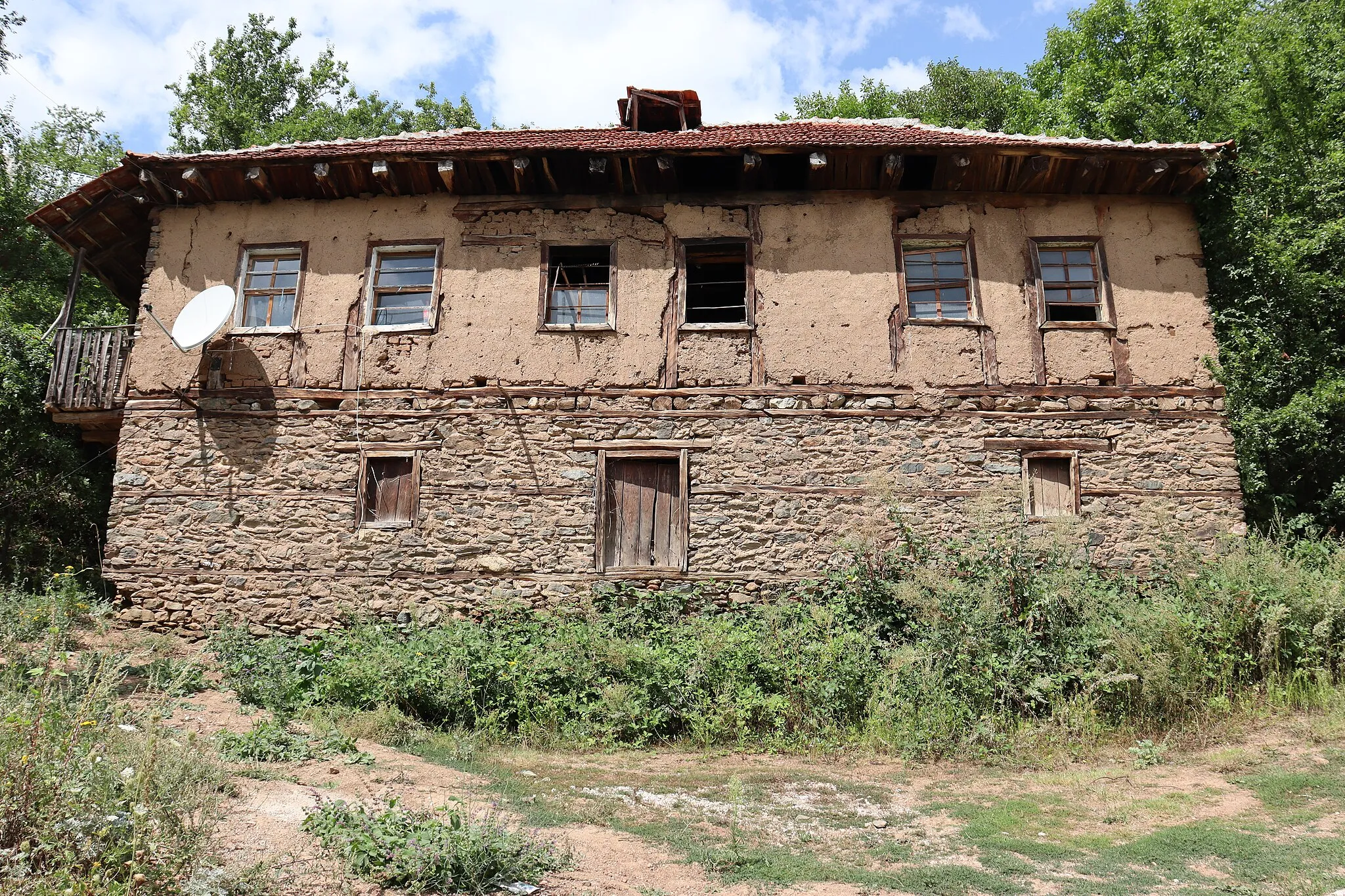 Photo showing: A traditional house in the village of Novo Selo