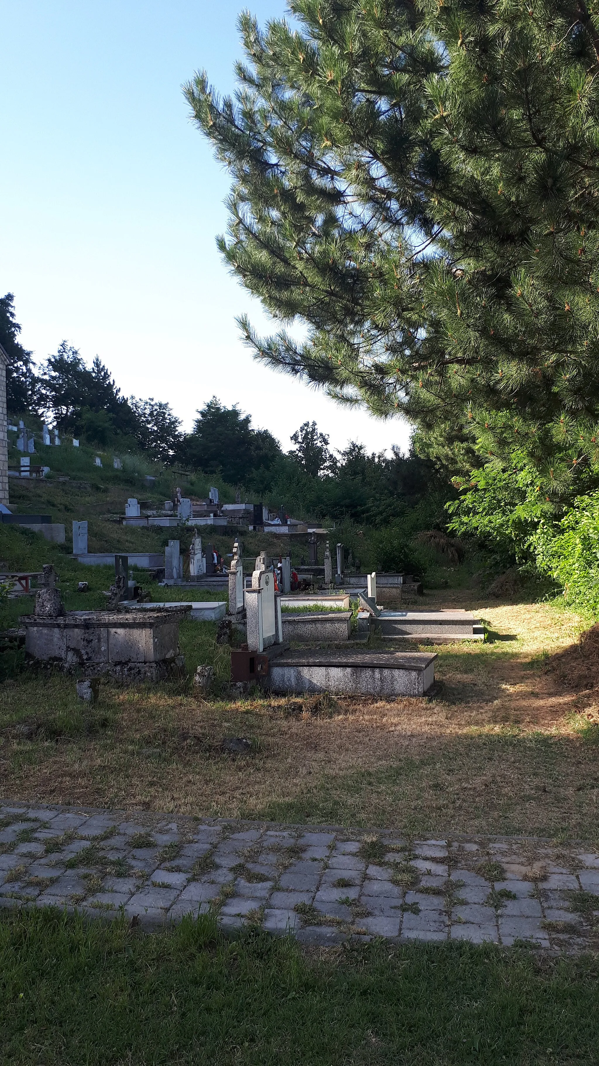 Photo showing: Cemetery in the village of Nerezi