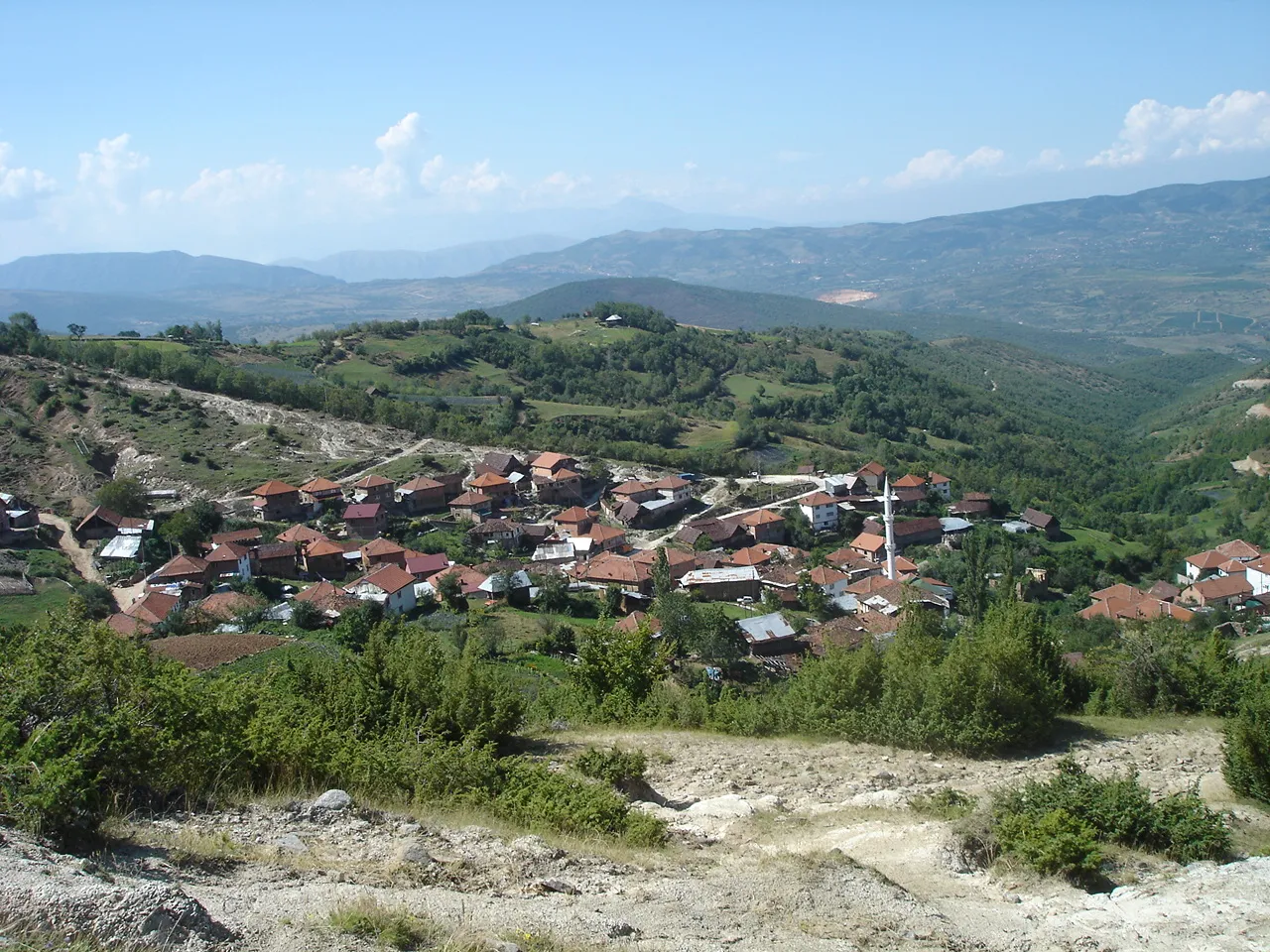 Photo showing: village of Cvetovo, near Skopje, Macedonia