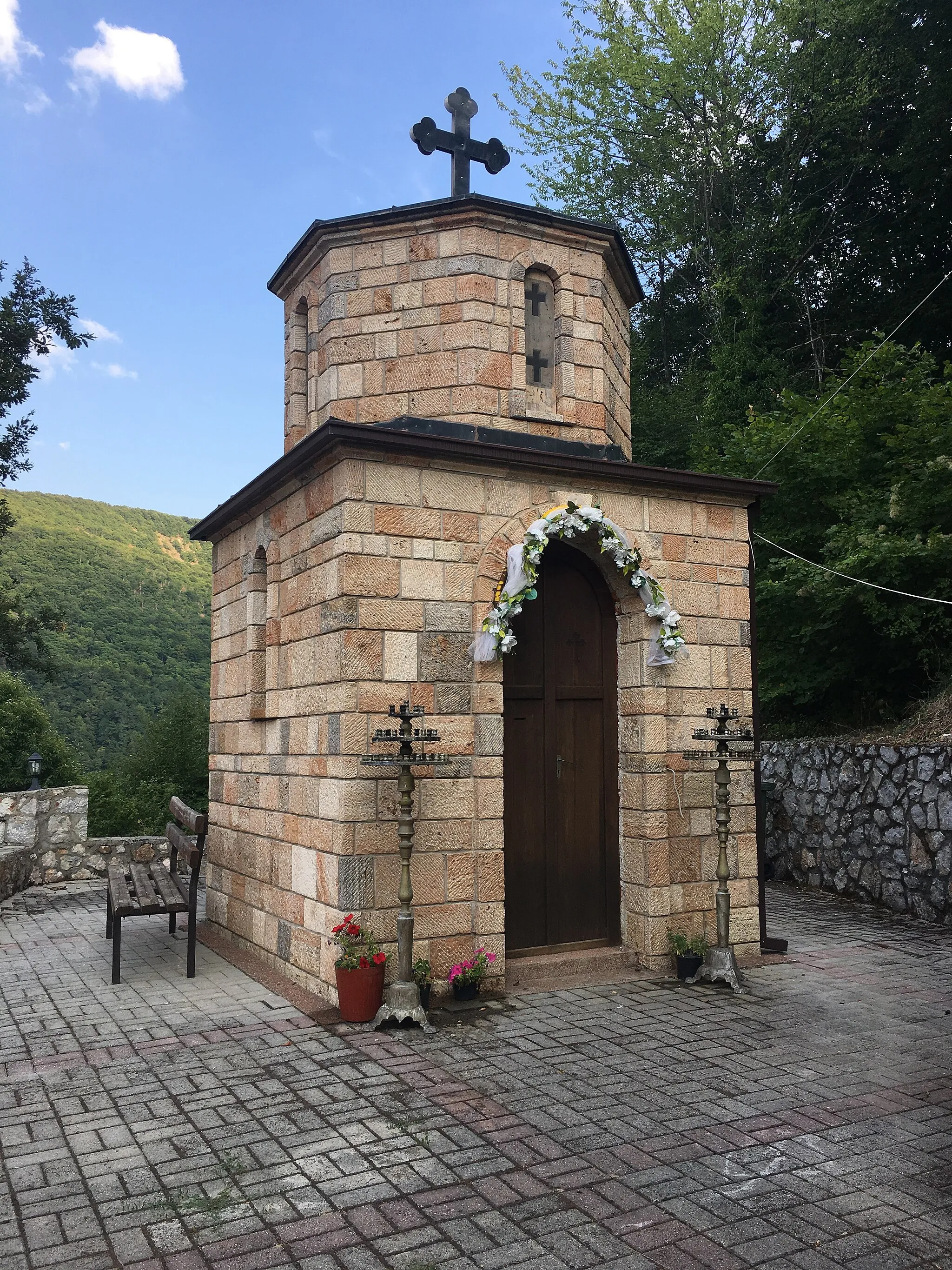 Photo showing: Sts. Constantine and Helena Church in the village of Skrebatno